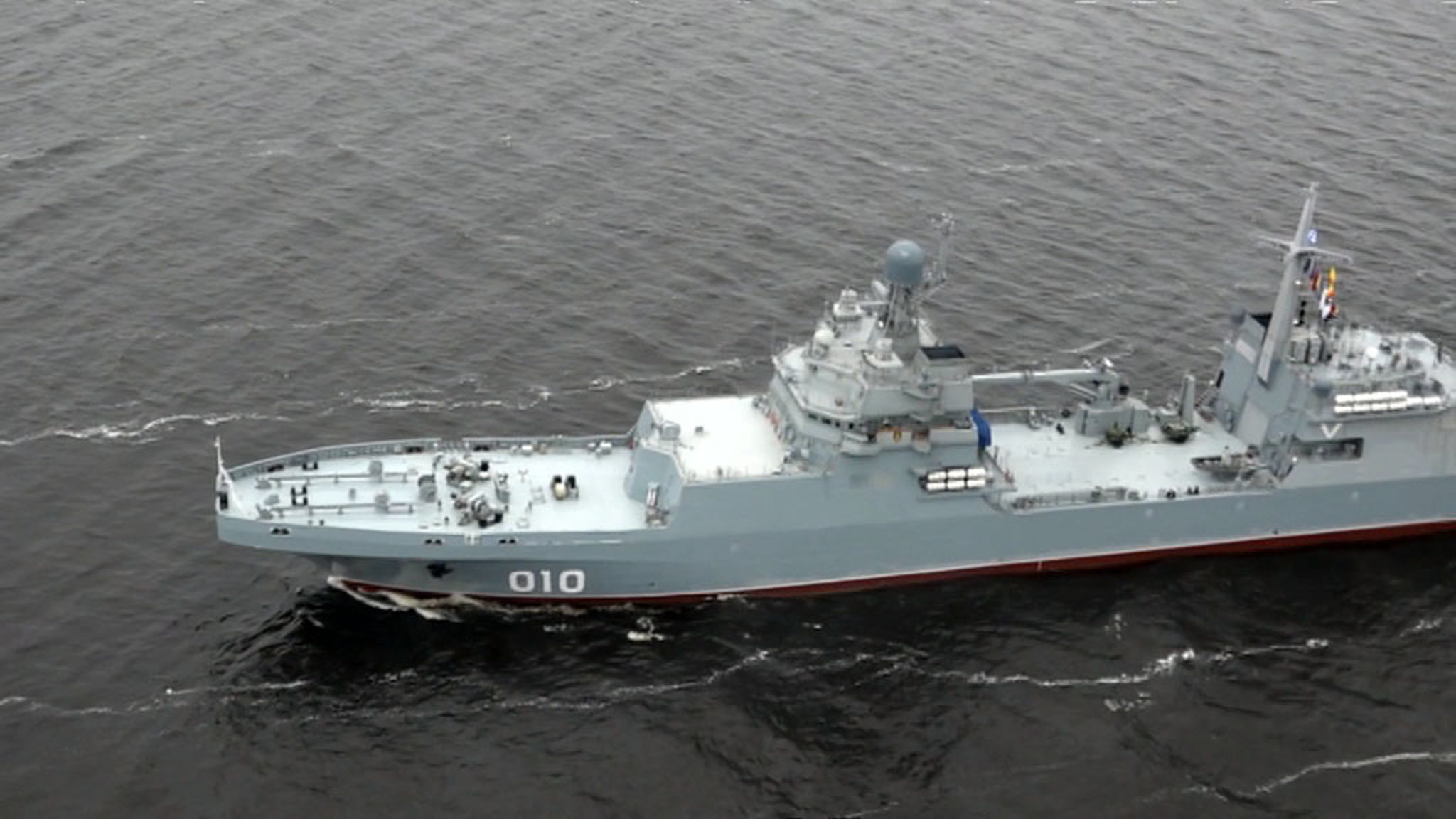 Моряки-североморцы прибыли на Таймыр с патриотической акцией