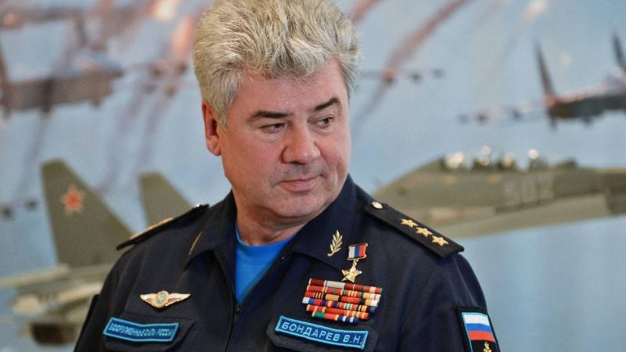 Сенатор Виктор Бондарев подал рапорт для участия в спецоперации