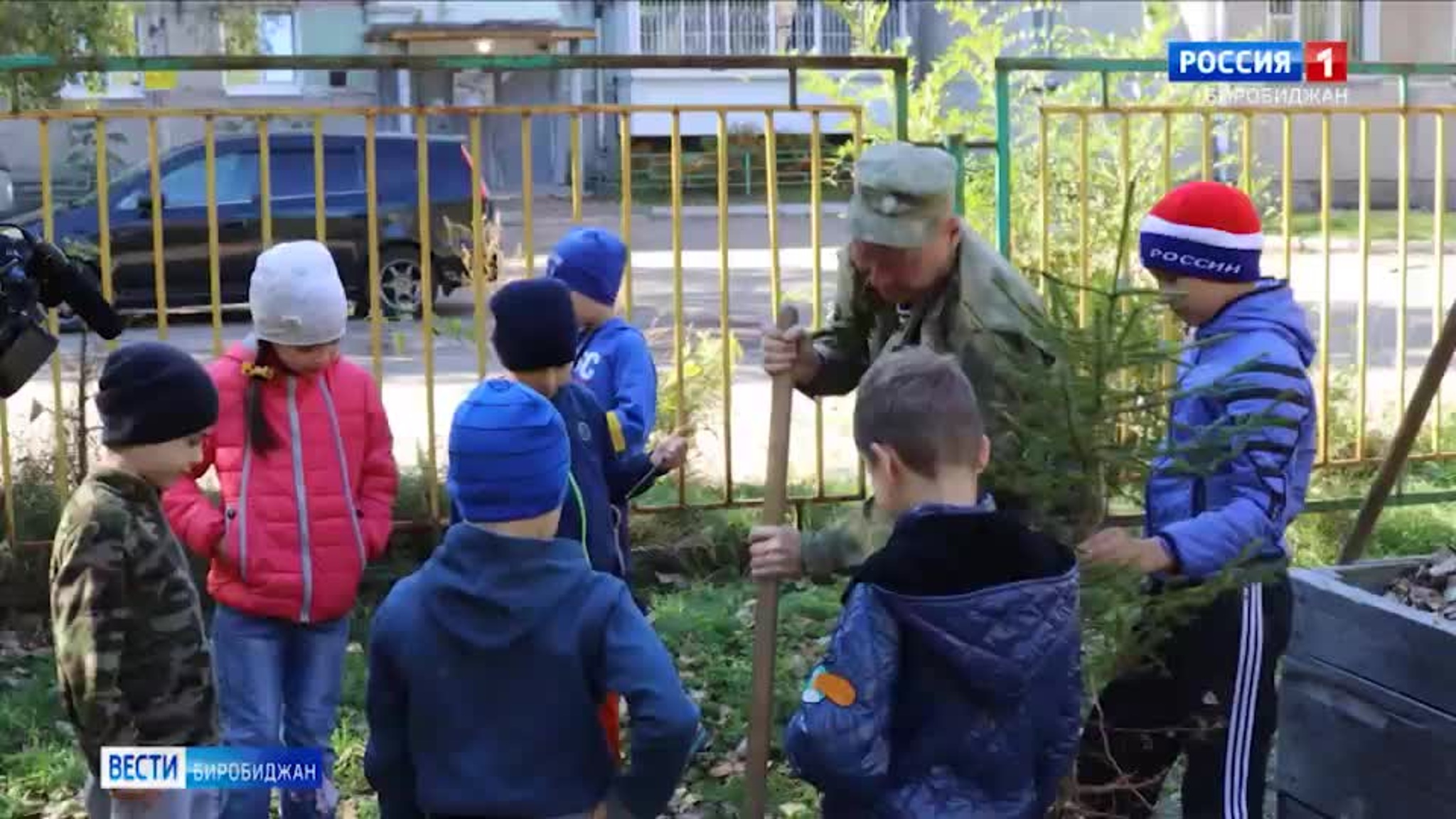 Акцию "Древо Сталинграда" провели росгвардейцы в Биробиджане