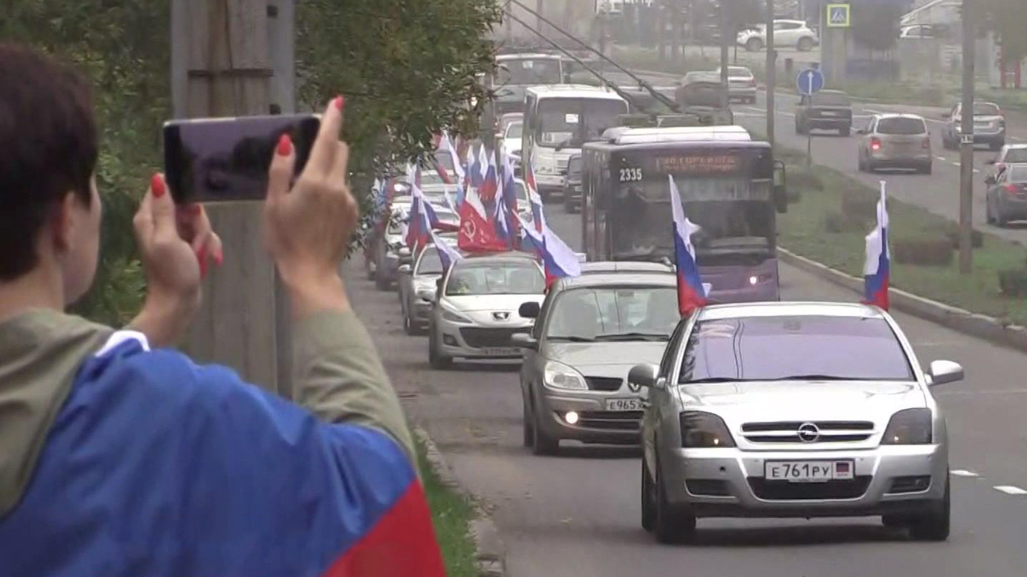 В российских регионах – всеобщие ликование и радость