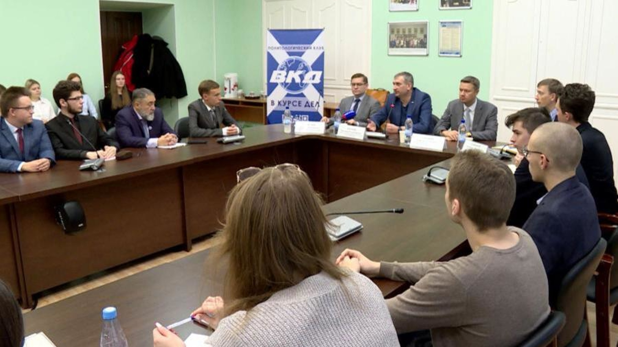В САФУ состоялась встреча студентов с депутатом Государственной Думы Григорием Шилкиным
