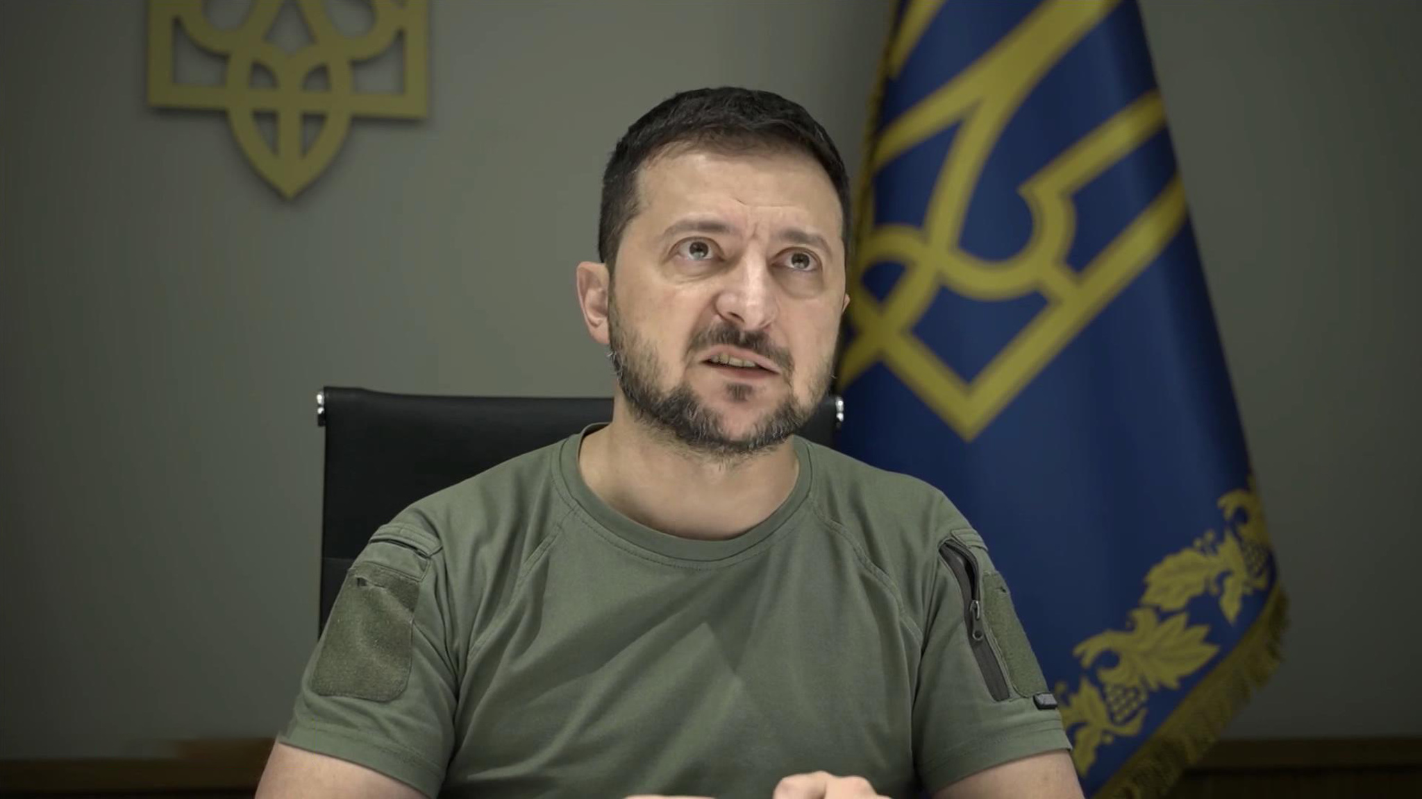 Зеленский призвал НАТО первым ударить по России