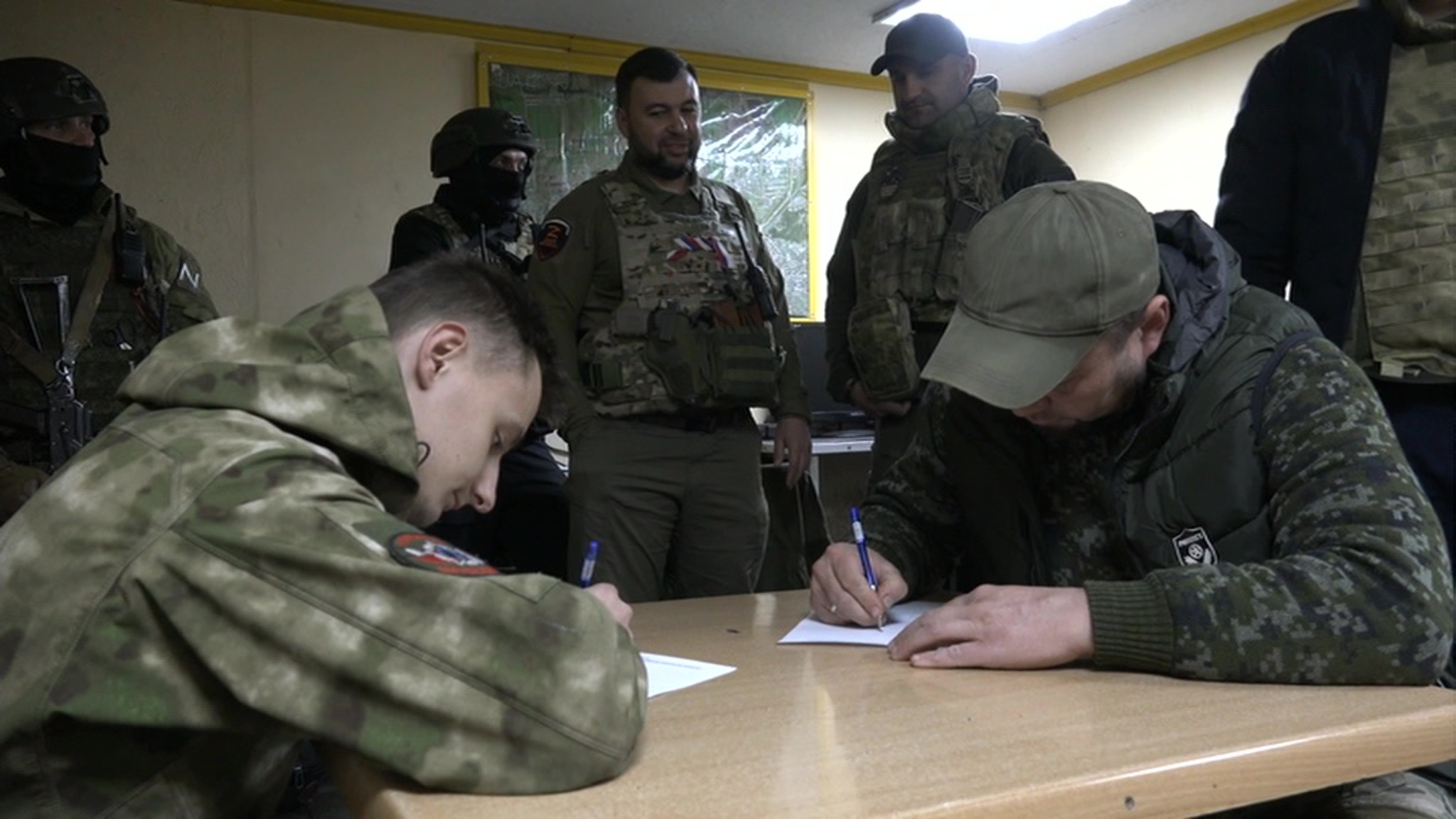 Пушилин призвал военнослужащих к участию в конкурсе "Лидеры возрождения"