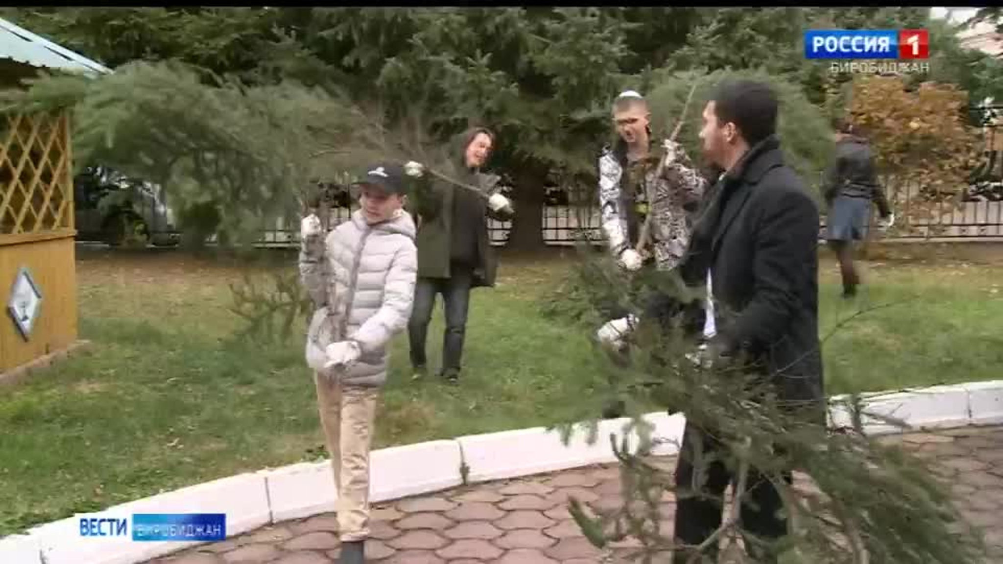 В Биробиджанской общине "Фрейд" строят сукку