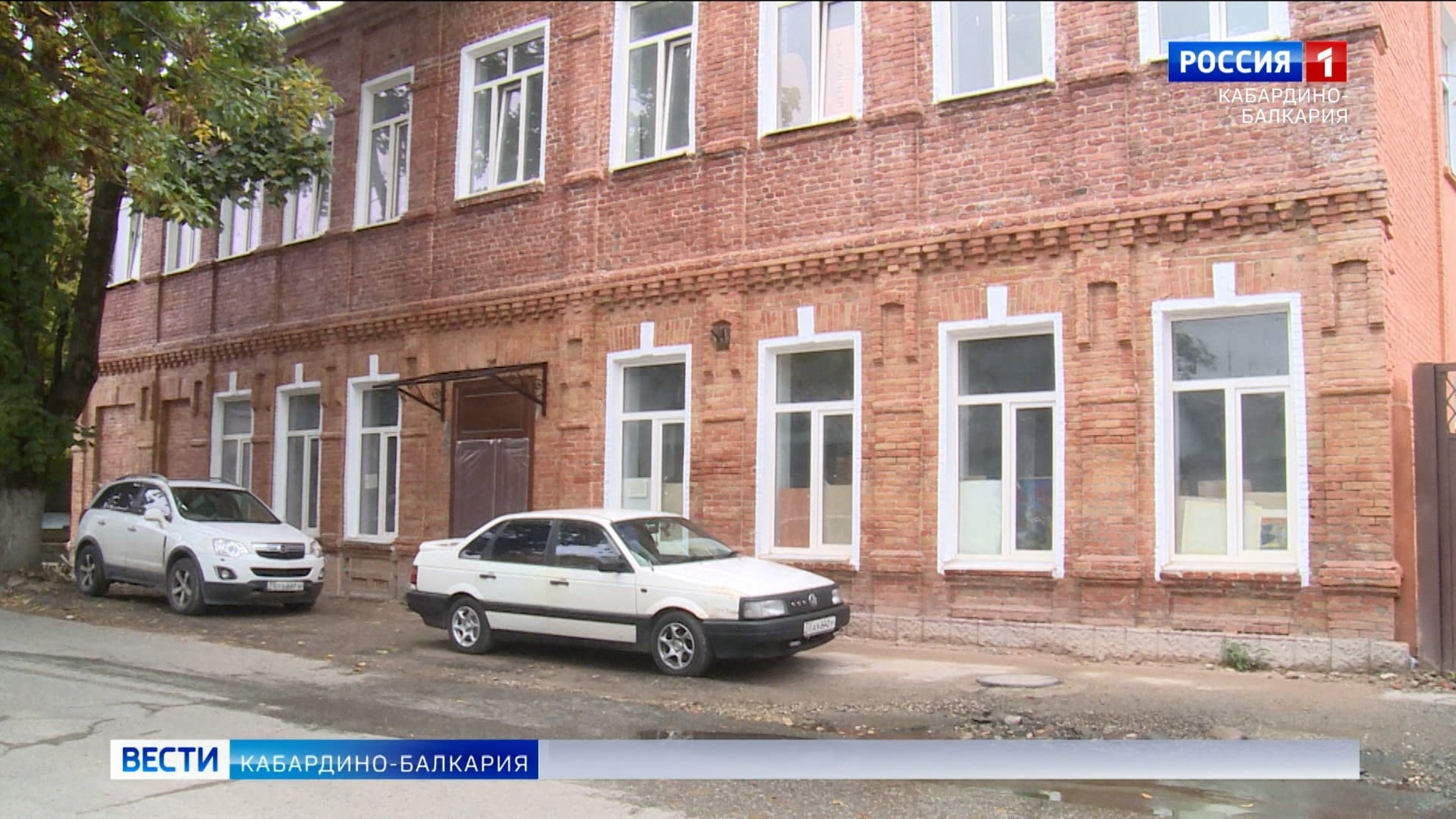 В Нальчике продолжается капитальный ремонт детской музыкальной школы №2