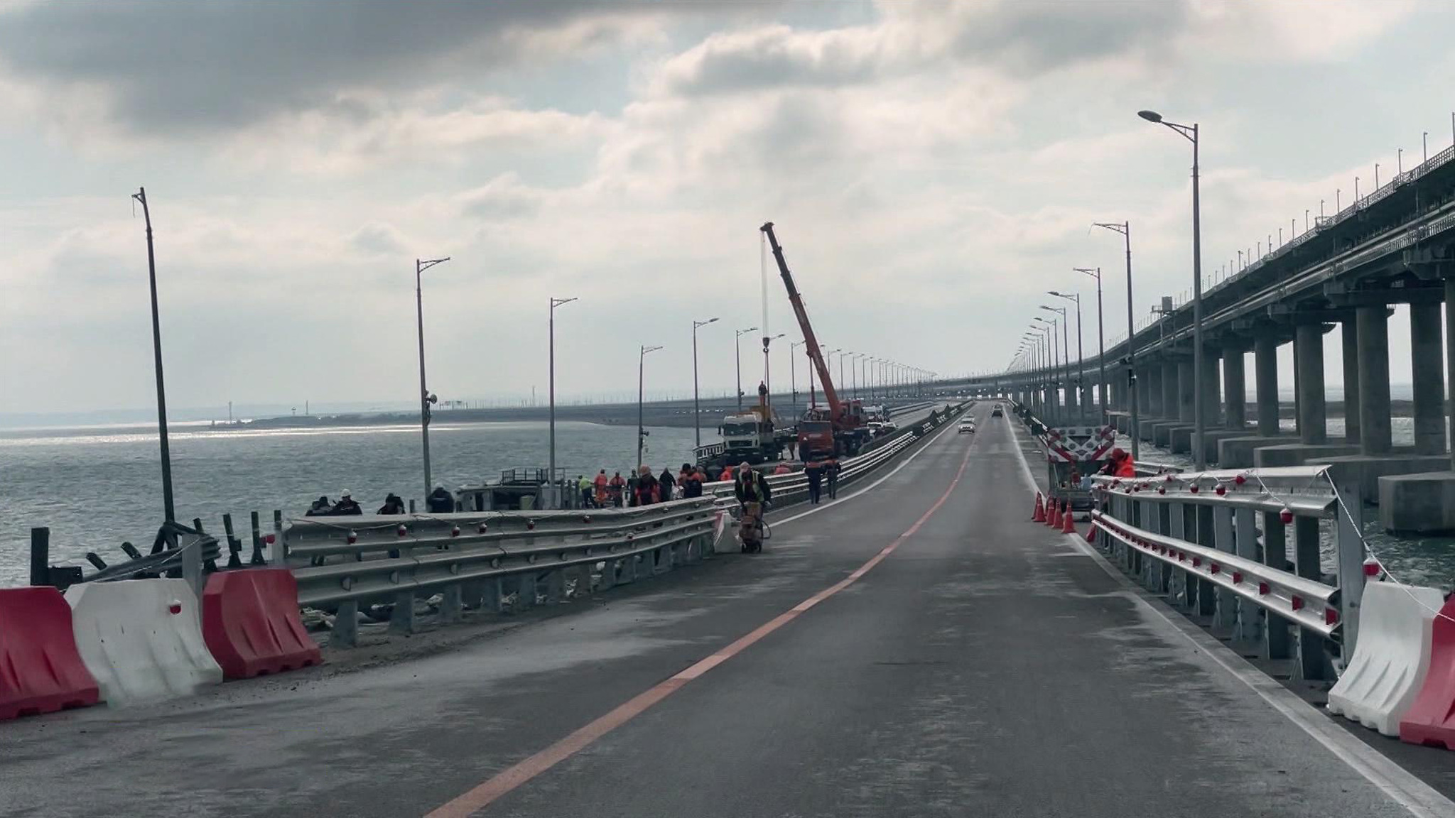 На Крымском мосту заменят два пролета