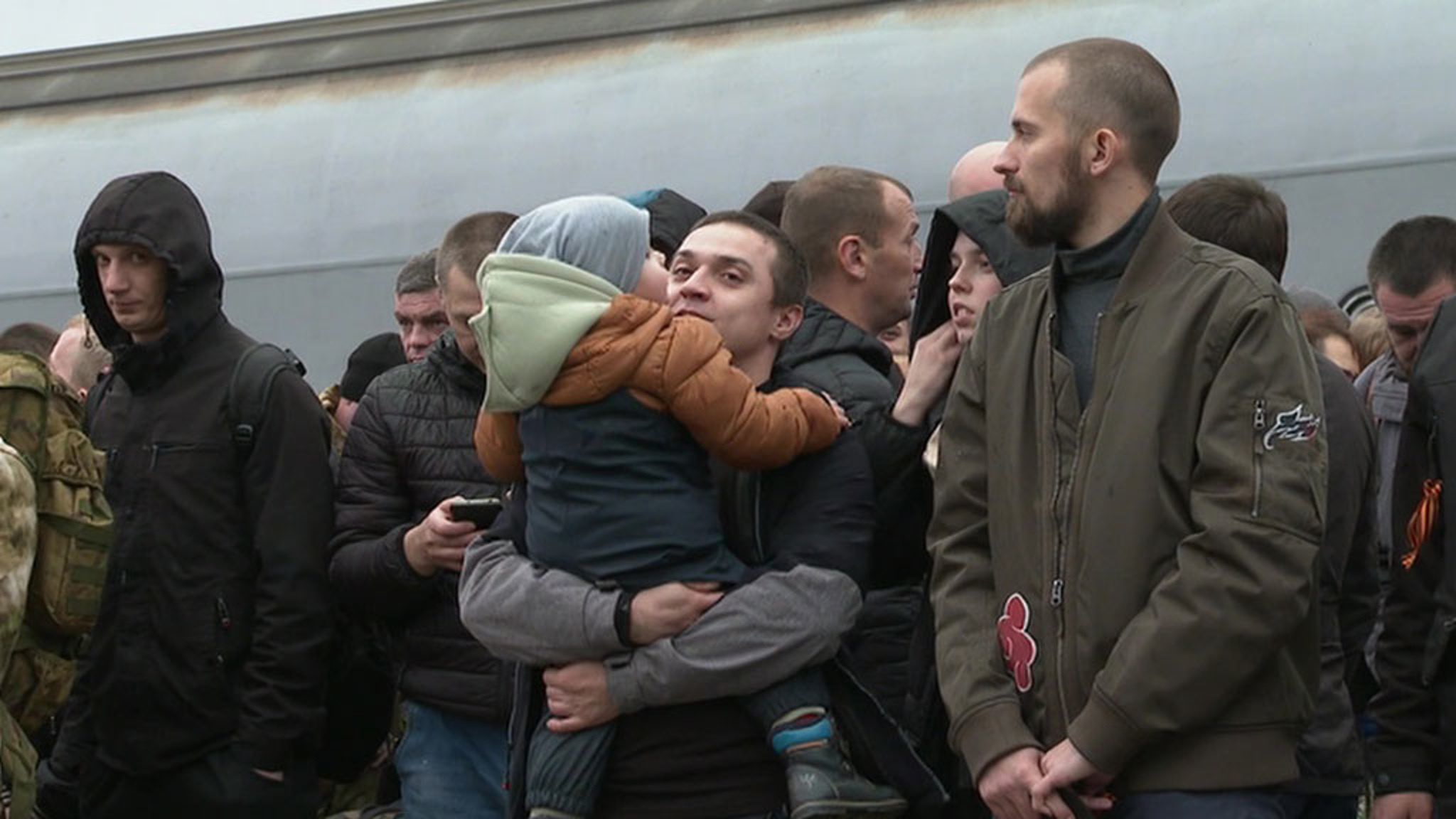 Еще одну группу северян проводили в армейскую учебку