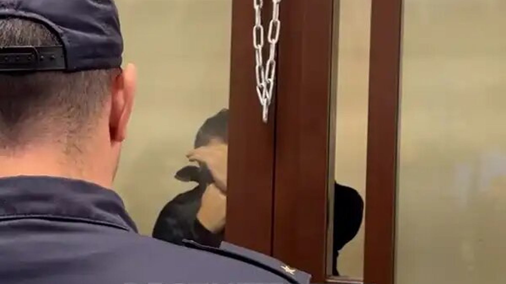 В Казани арестовали мошенника, собиравшего с чиновников деньги для Донбасса