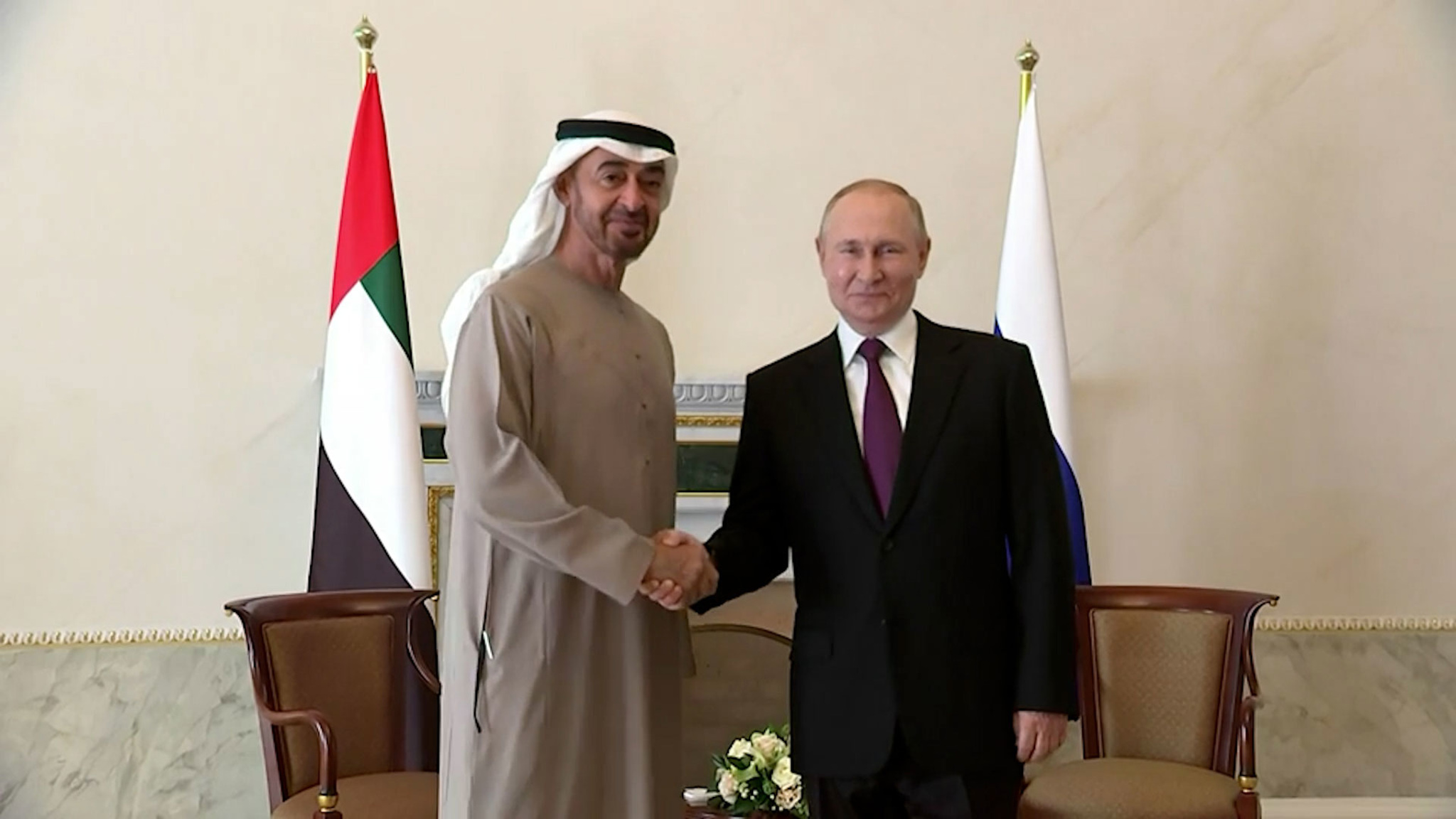 Путин встретился с президентом ОАЭ