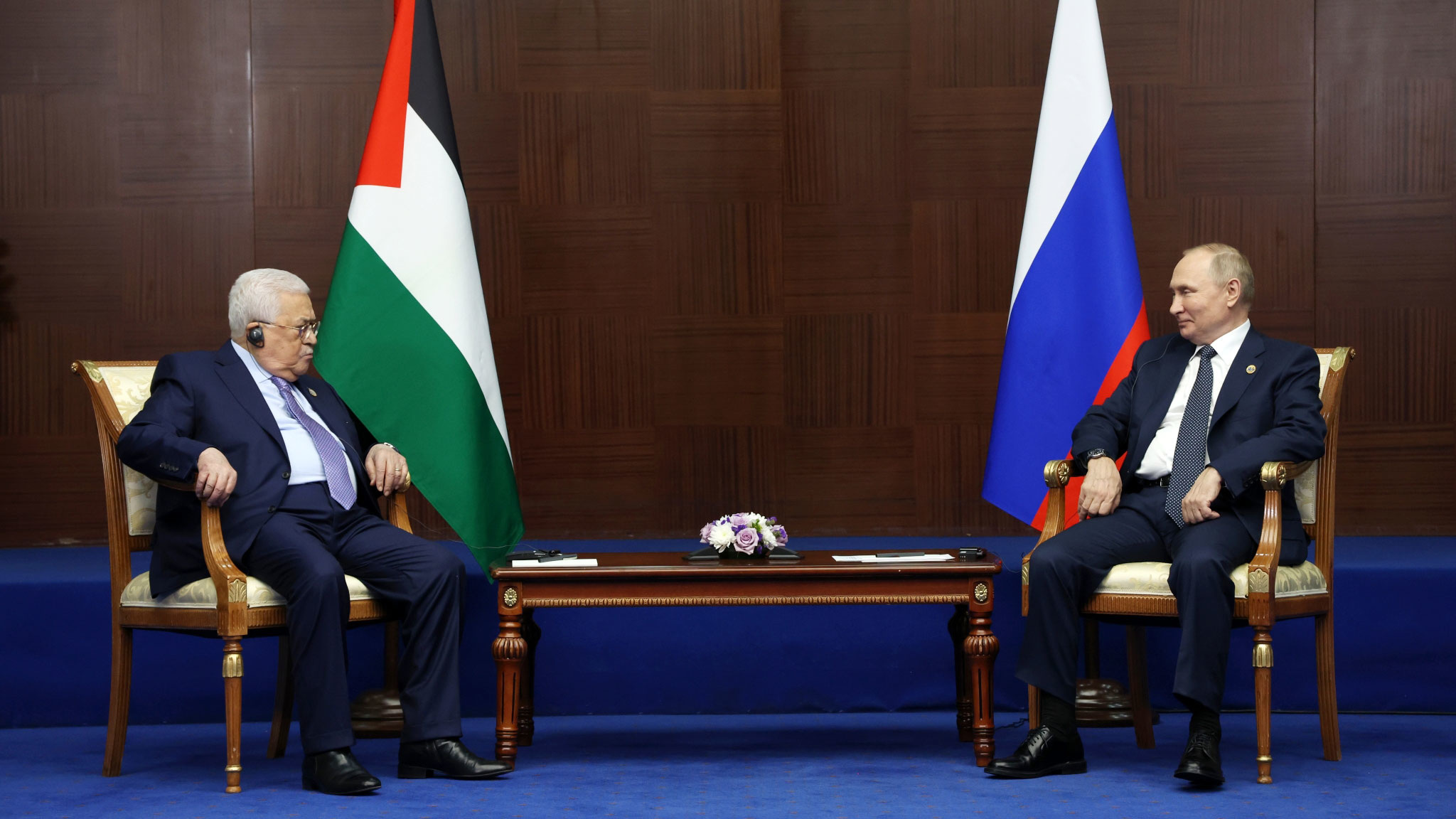 Путин встретился с президентом Палестины
