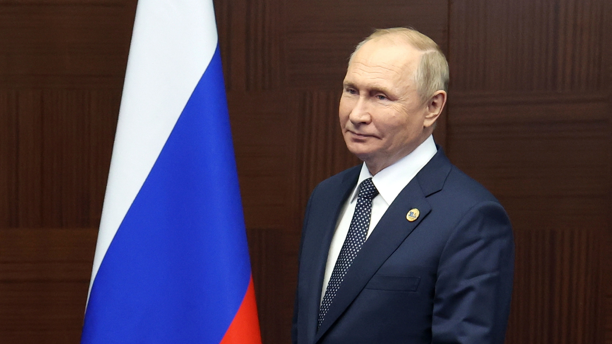 Президент РФ дал поручения по промышленной реновации