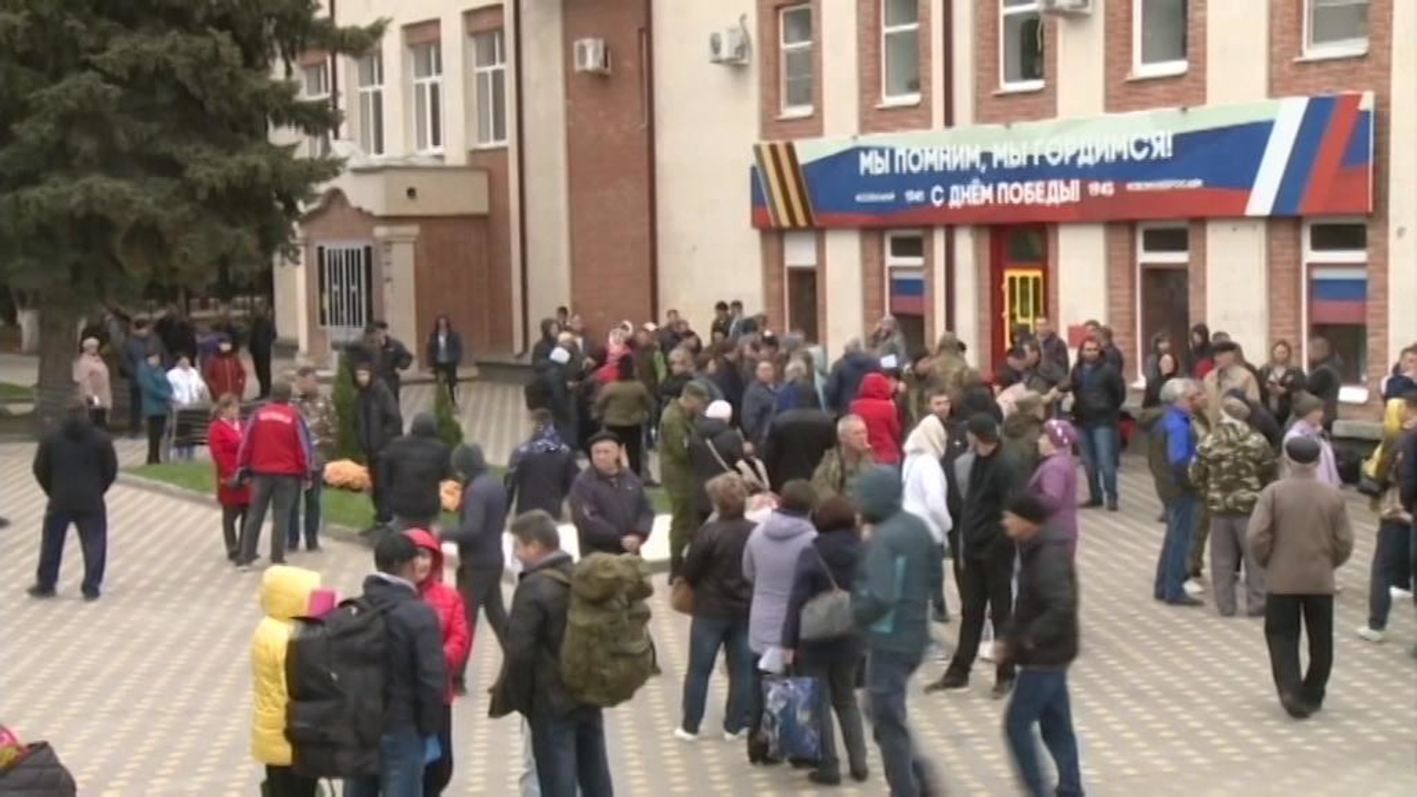 Ряды мобилизованных пополняют подразделения добровольцев