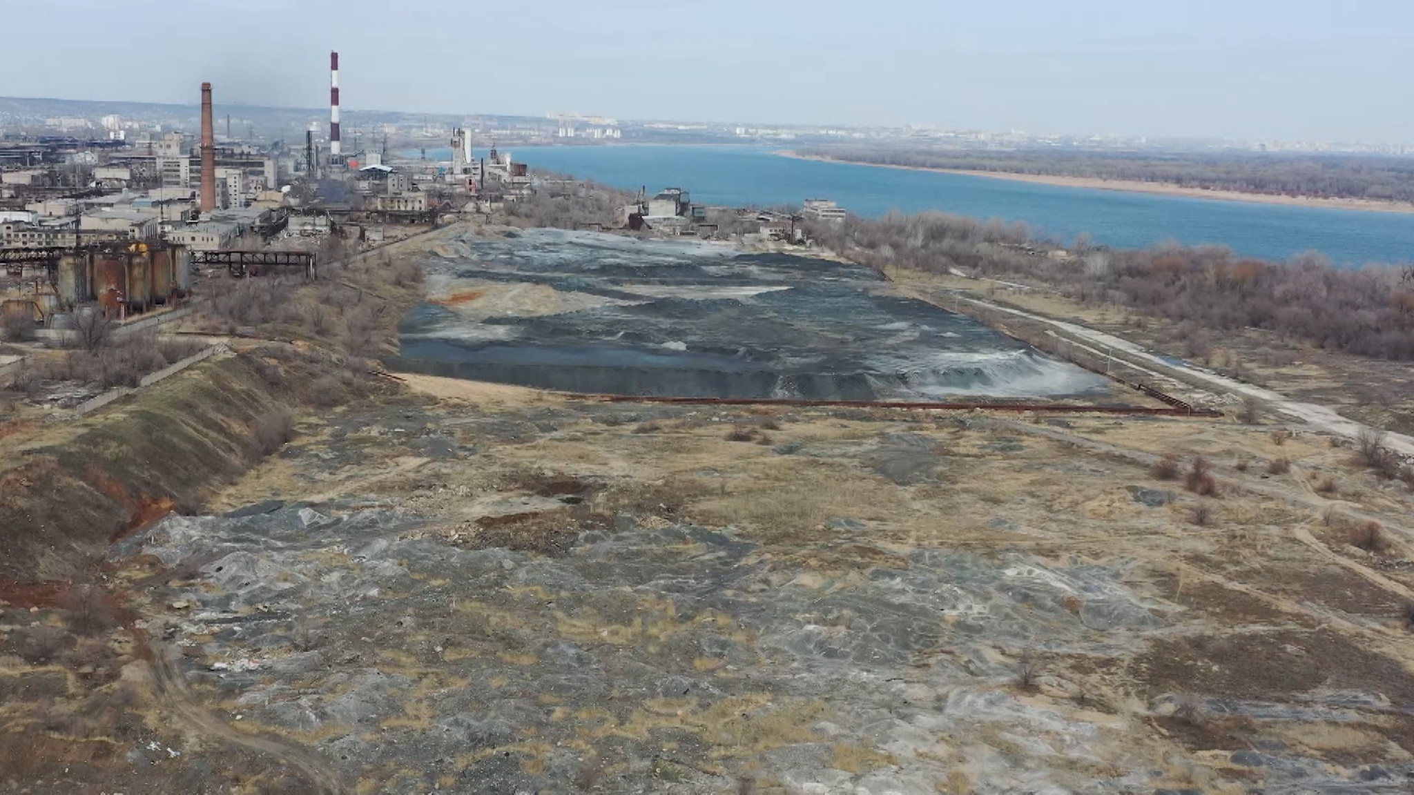 В Волгоградской области обсуждают обезвреживание "Белого моря"
