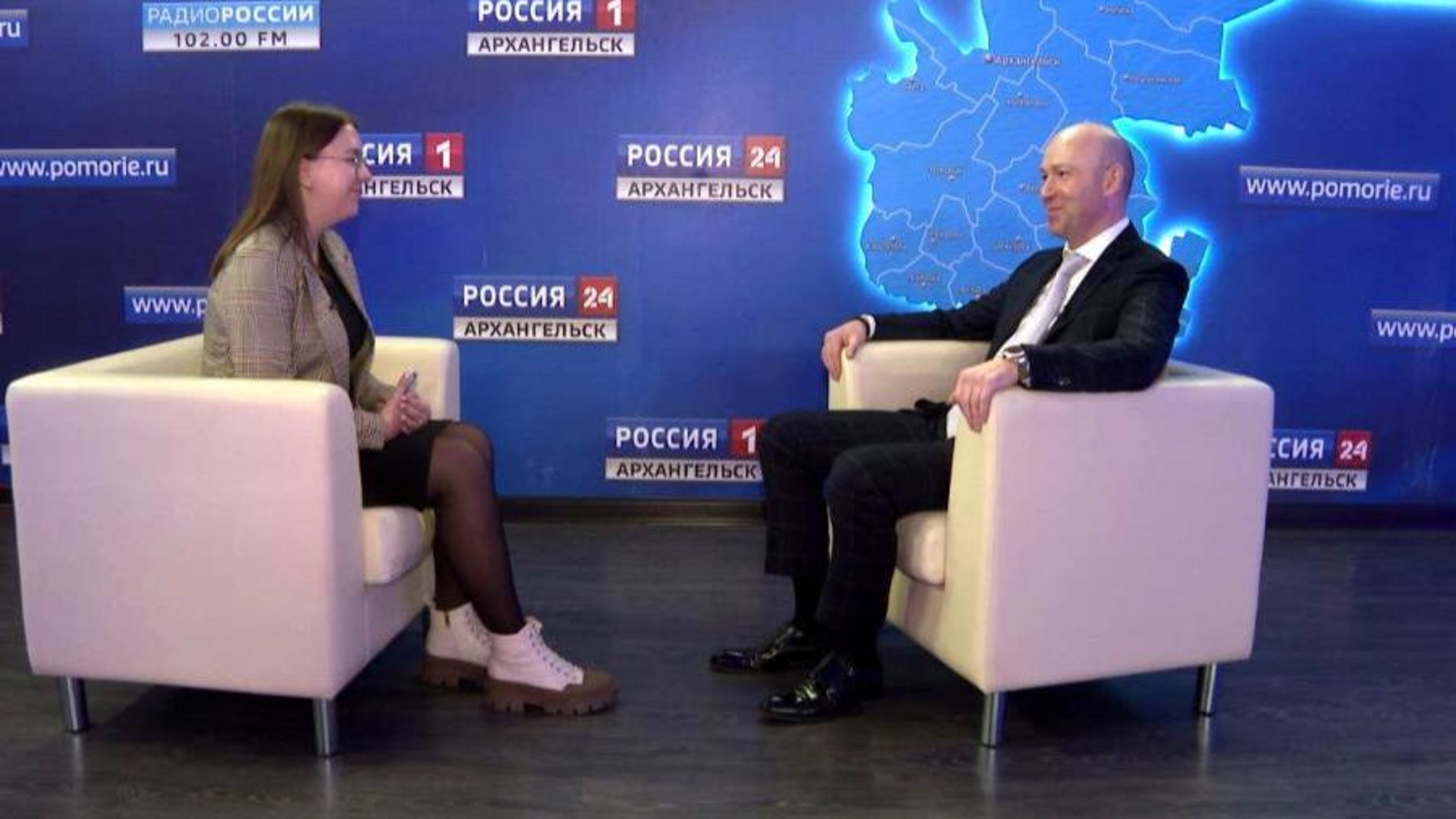 Первые итоги Арктического форума – в интервью с экспертом Рустамом Романенковым