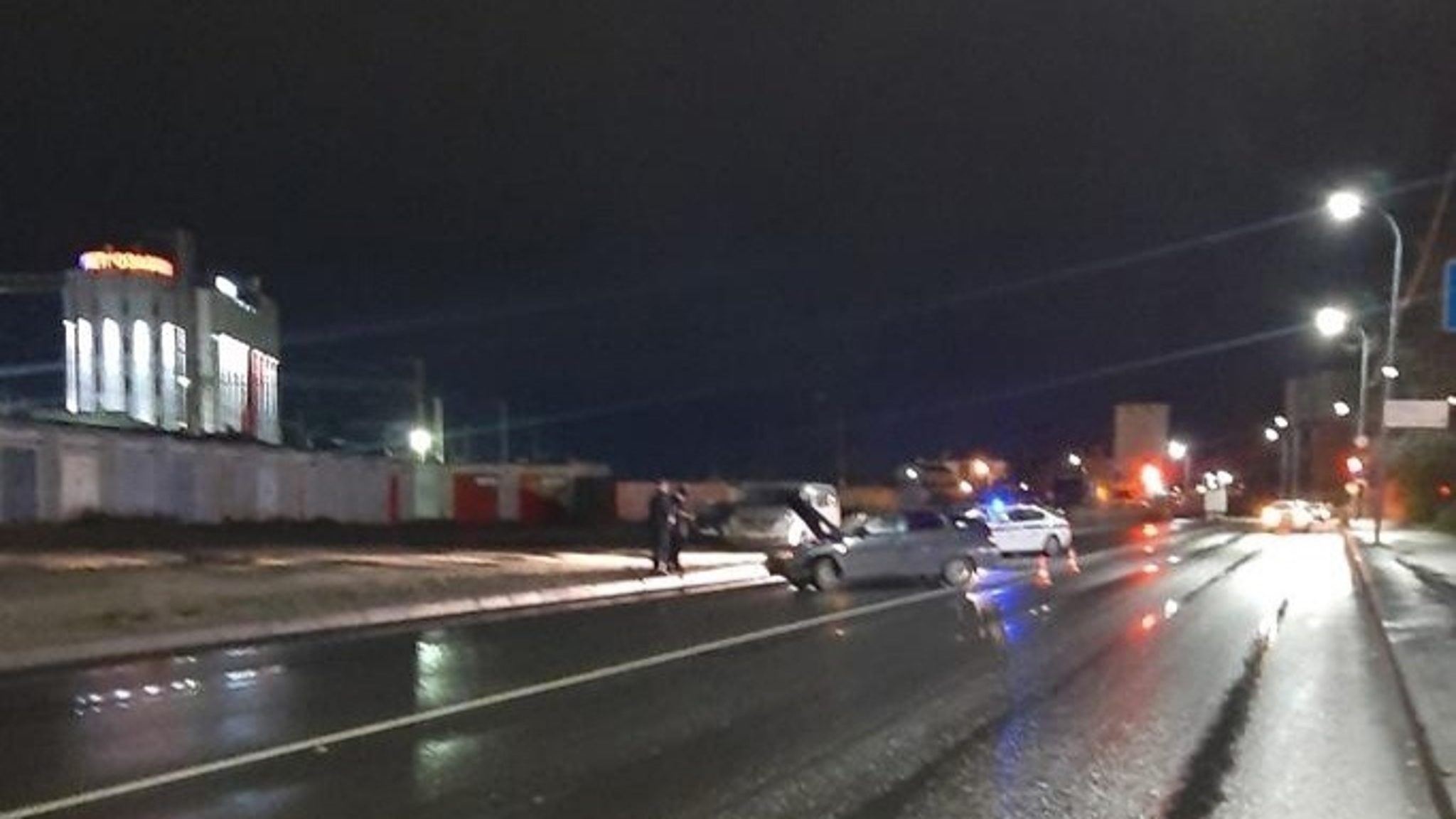 В Петрозаводске под колеса автомобиля попал пешеход