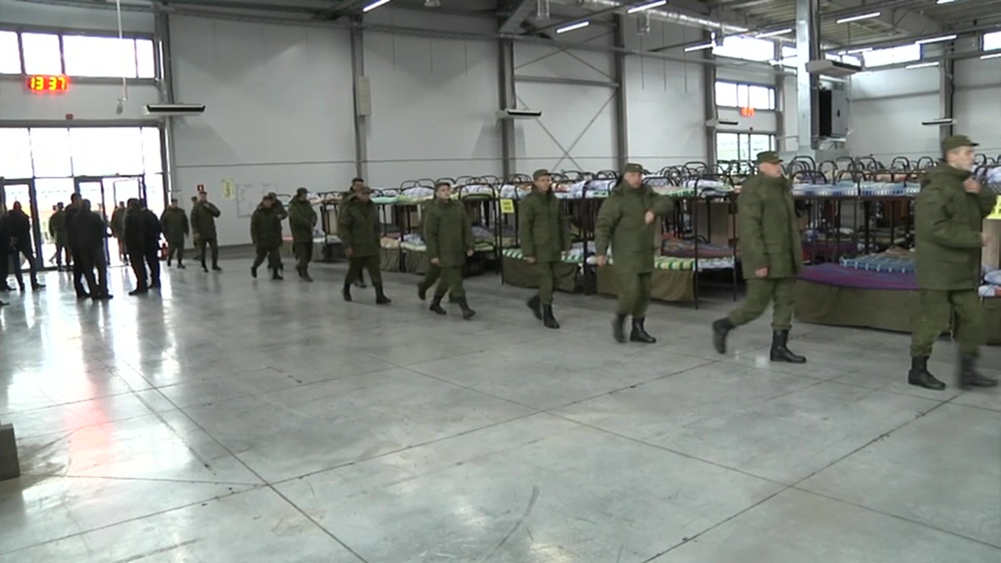 Первые мобилизованные из Татарстана отправляются в тыловые районы зоны СВО