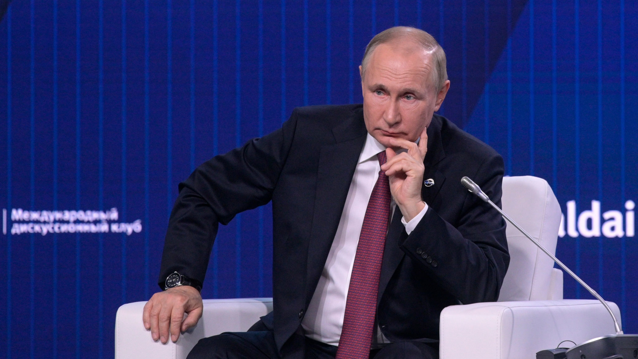 Путин рассказал о грязной игре и "руке Кремля"