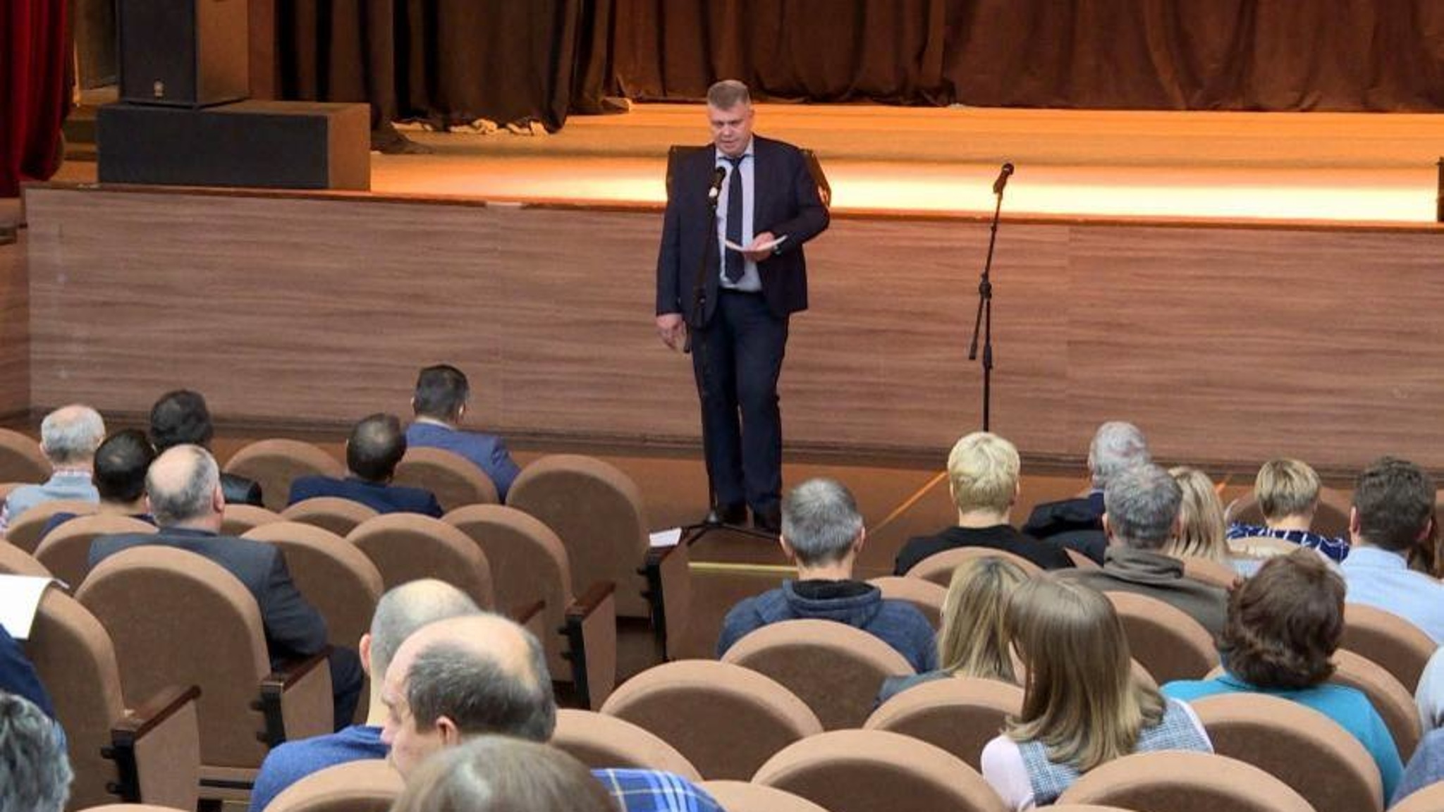 В Архангельске прошла встреча регионального министра спорта и представителей спортивных федераций