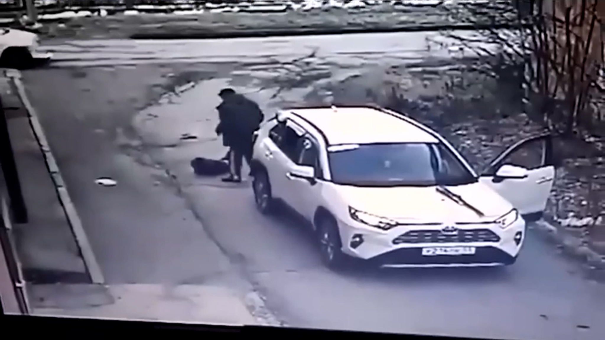 Сбитый депутатом ребенок сам добрался до дома, а после попал в реанимацию