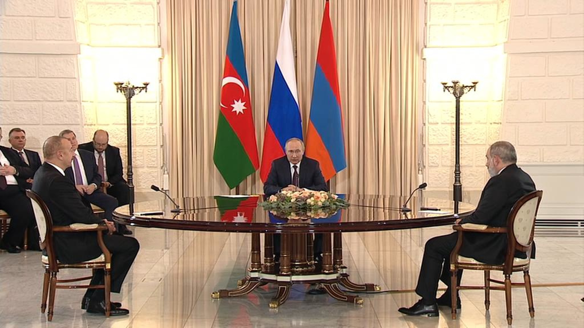 Путин признался, что не все удалось согласовать с Алиевым и Пашиняном