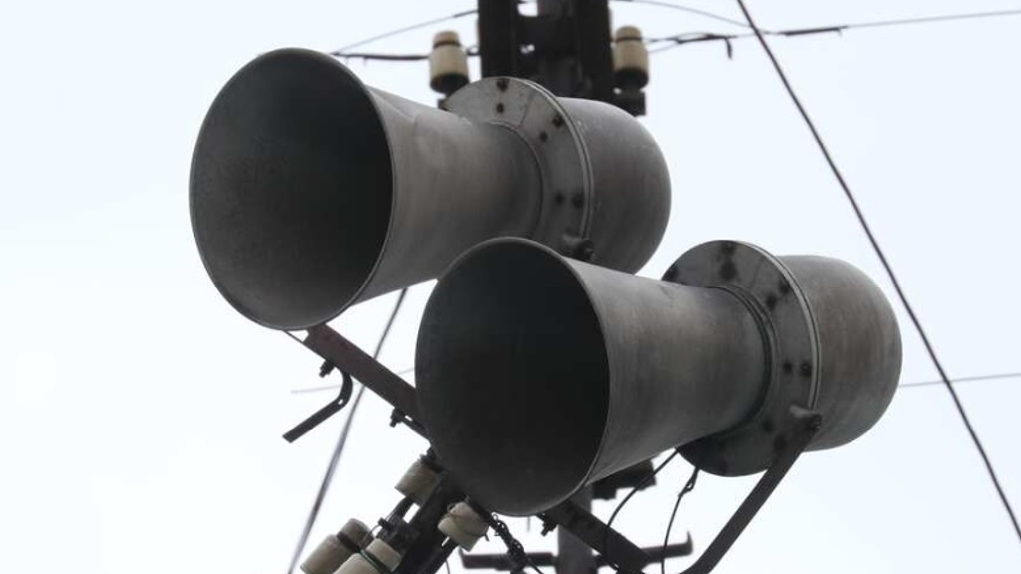 Сирены воздушной тревоги прозвучали по всей Украине