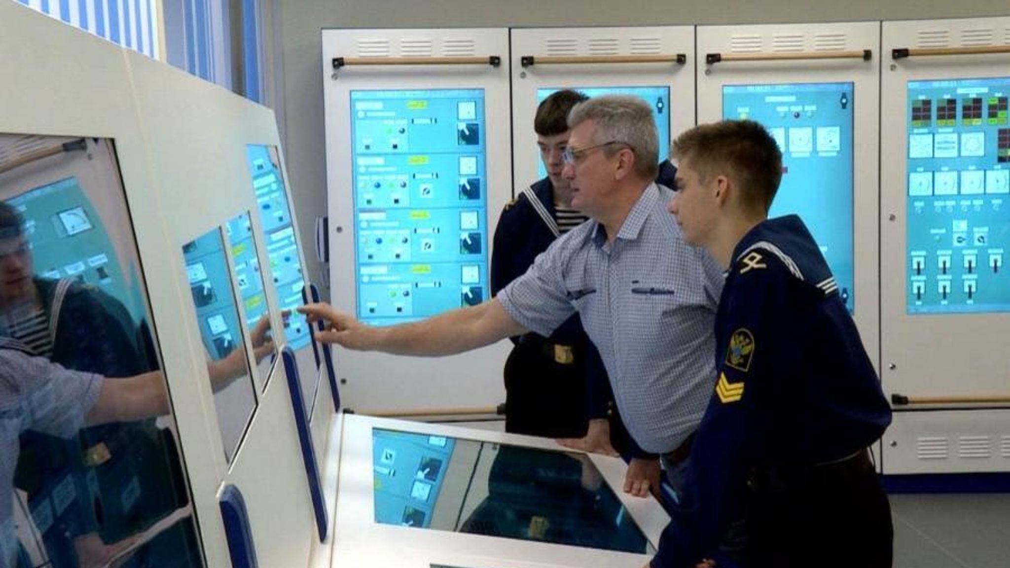 Высшая школа рыболовства и морских технологий САФУ теперь имеет право готовить моряков