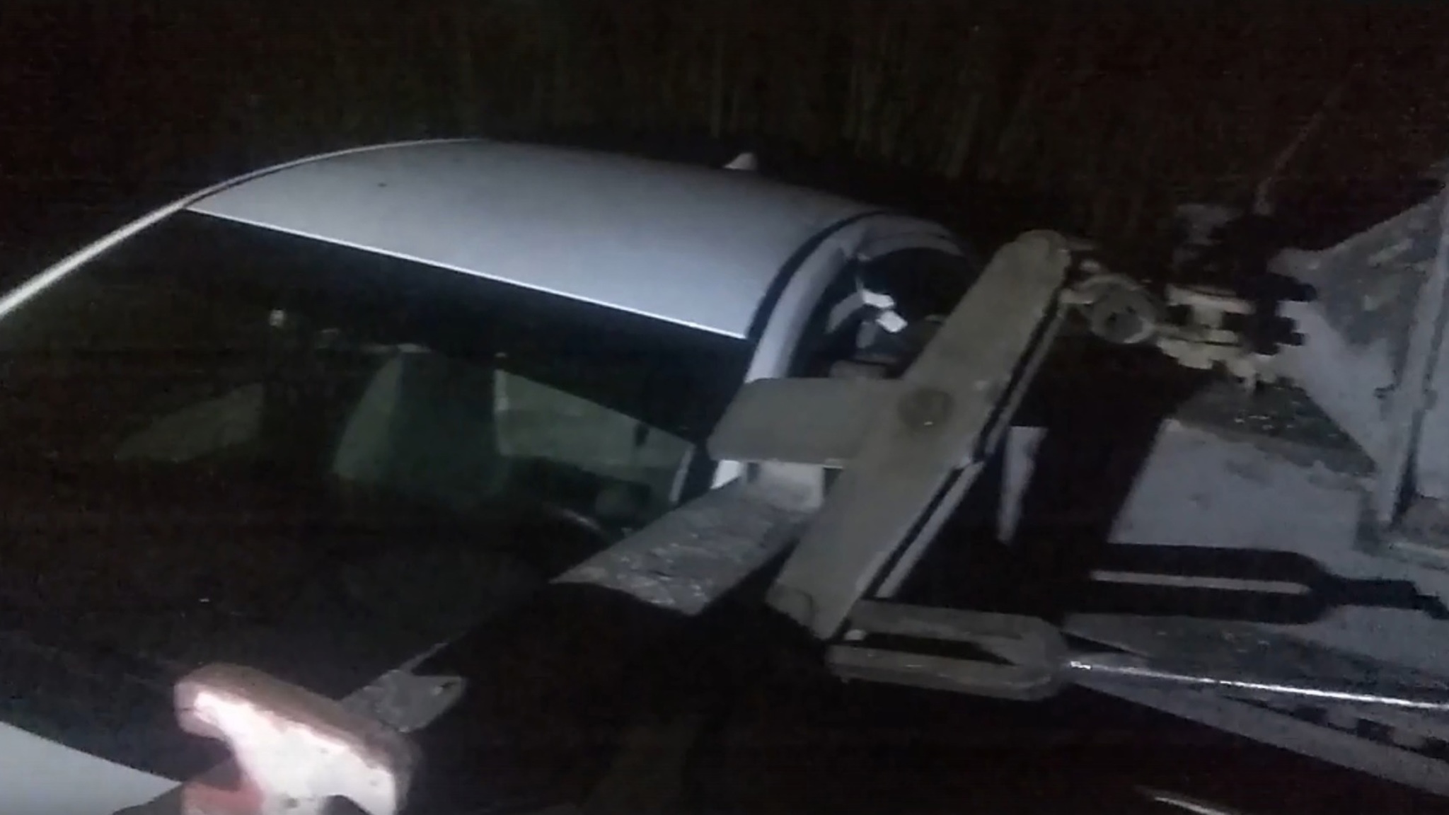 В Ижевске легковой автомобиль столкнулся с тепловозом