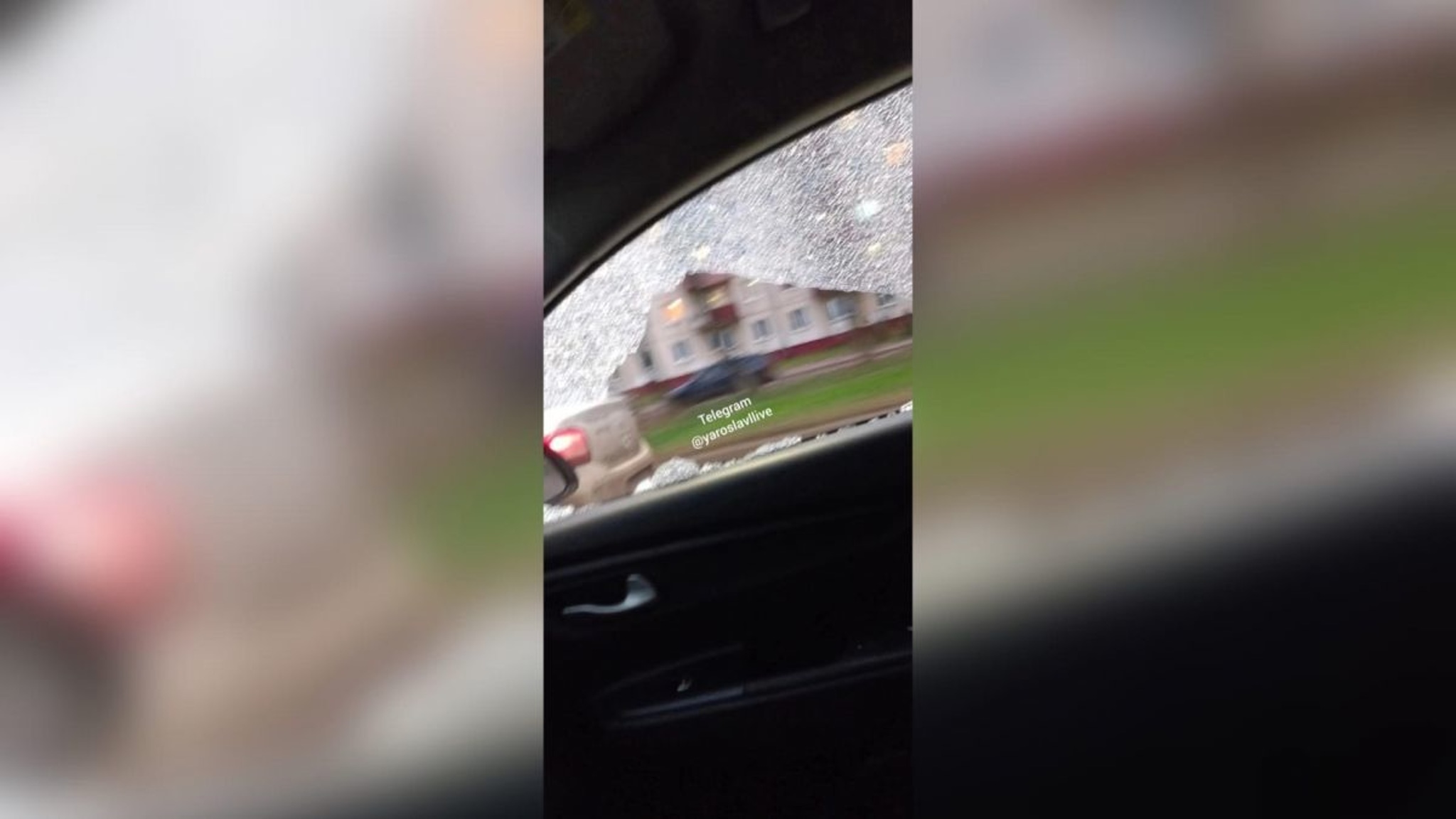 В Дзержинском районе Ярославля неизвестные повредили машину
