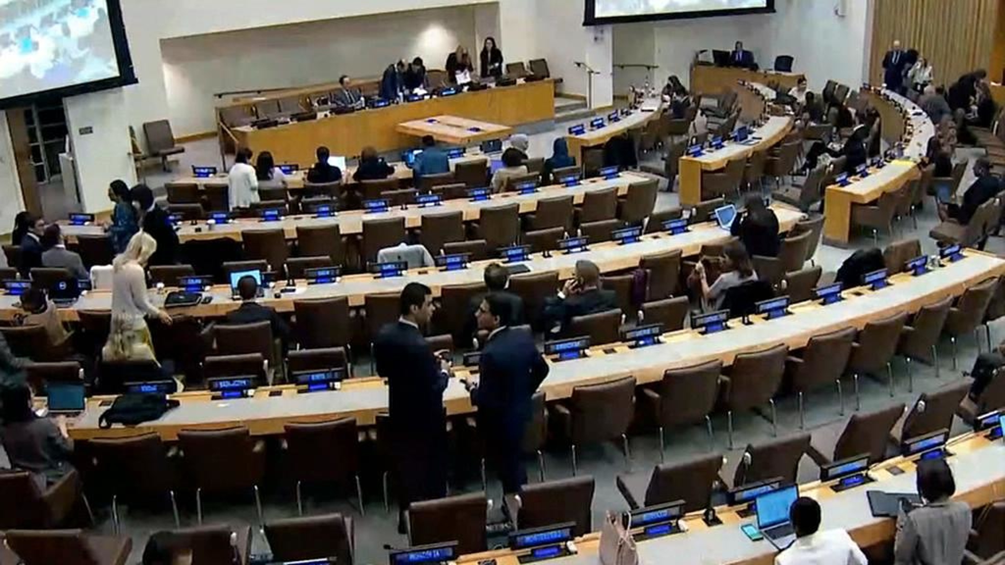 ФРГ, Австрия и Италия осудили резолюцию РФ по борьбе с нацизмом