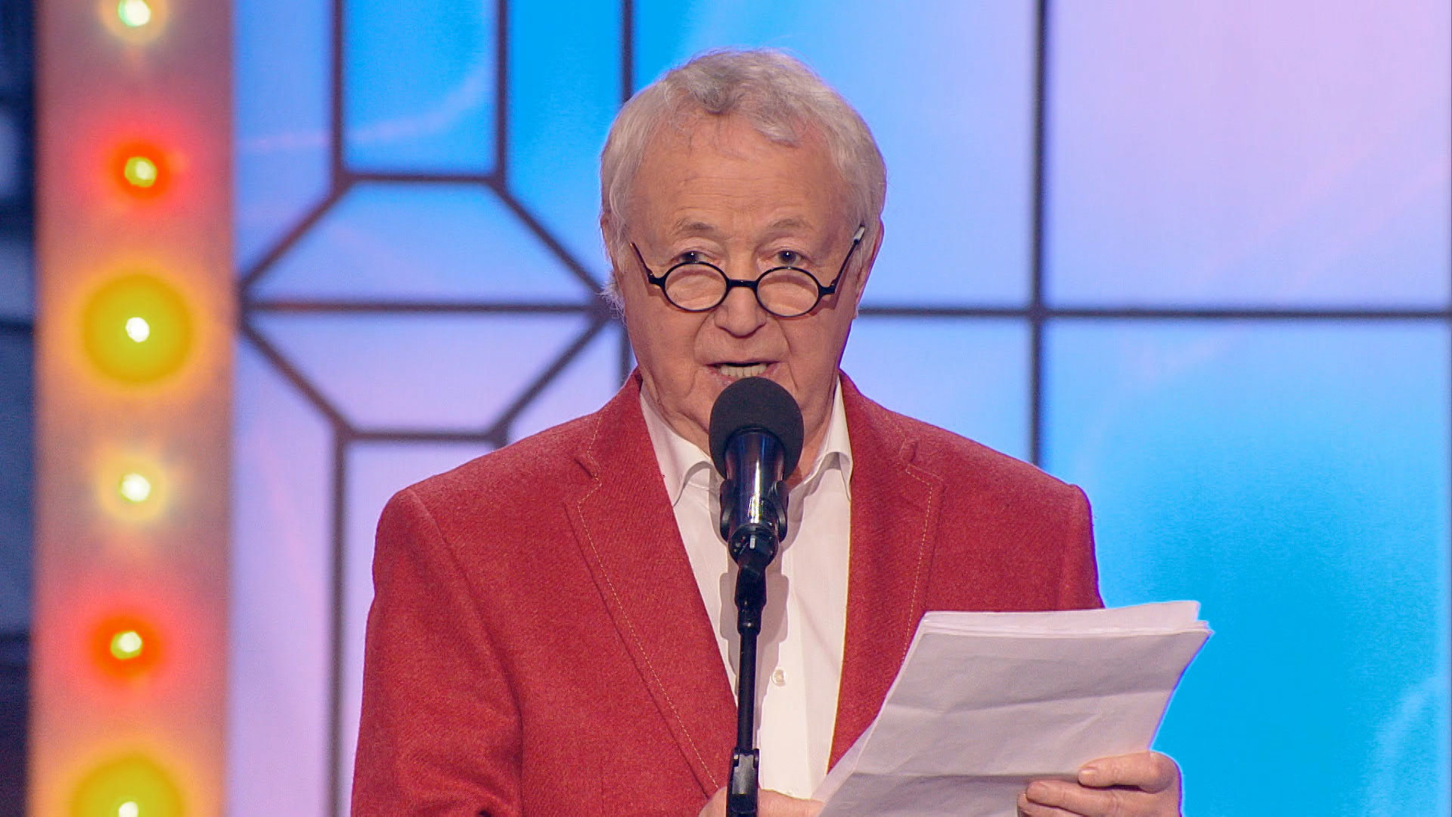 Лион Измайлов. Забавные мелочи