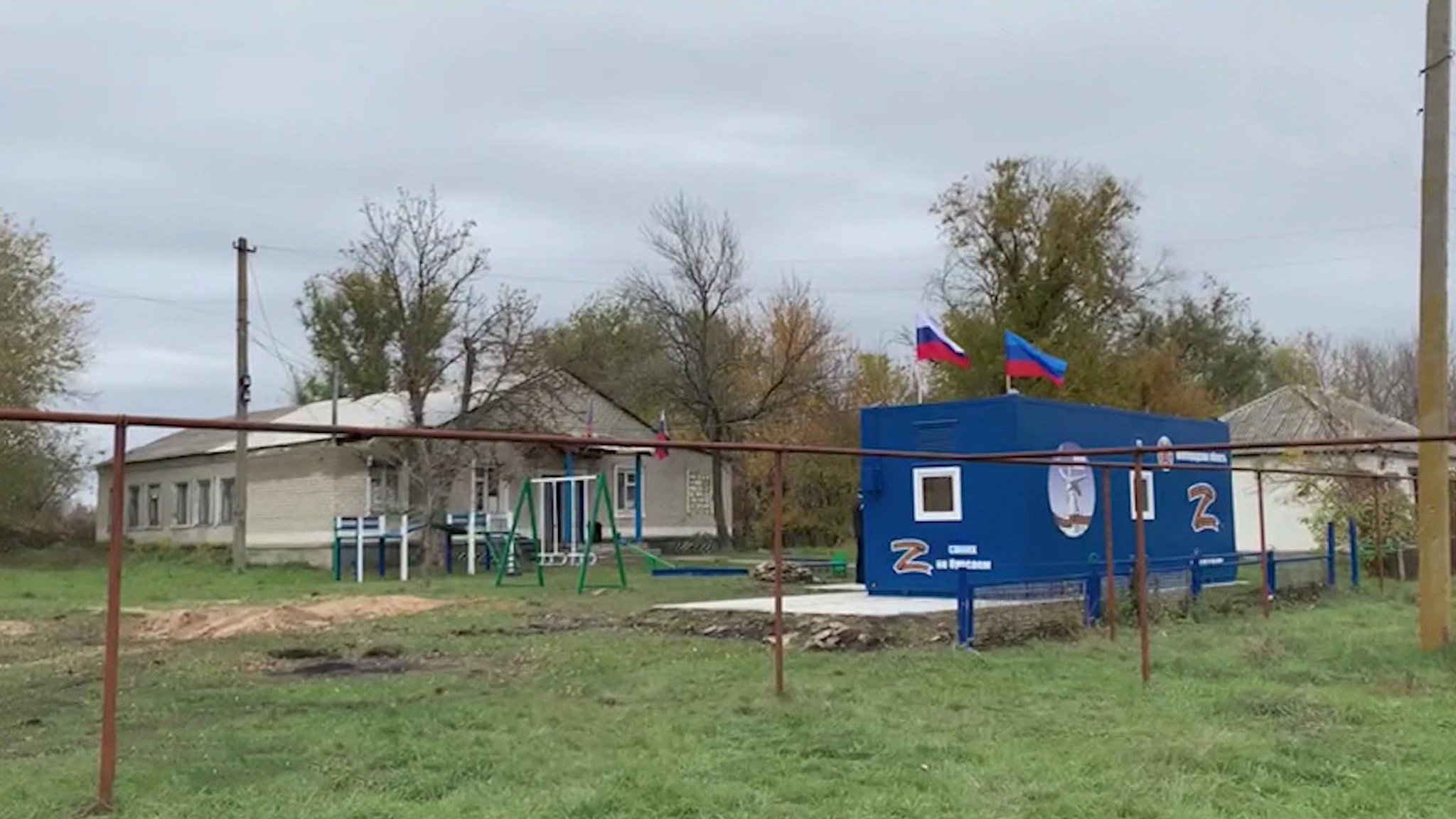 В Донбассе проходит диспансеризация детей в возрасте от двух до 17 лет