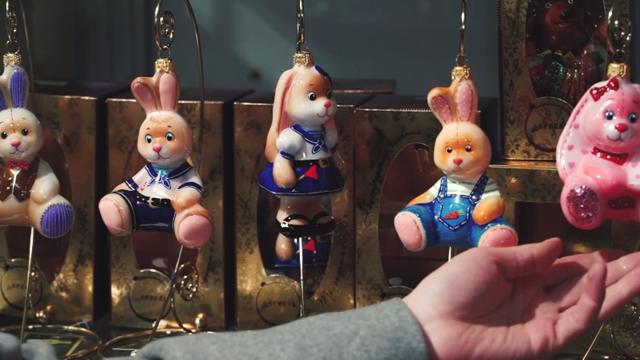 Ноябрь – время выбирать новогодние игрушки