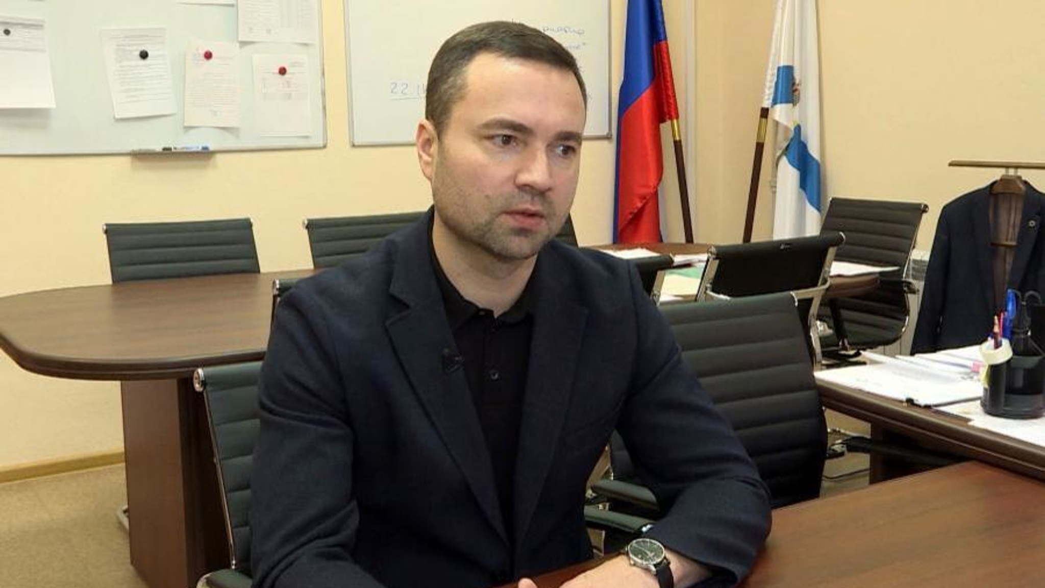 Уполномоченный по защите прав предпринимателей Иван Кулявцев провел прием в Няндоме и Каргополе
