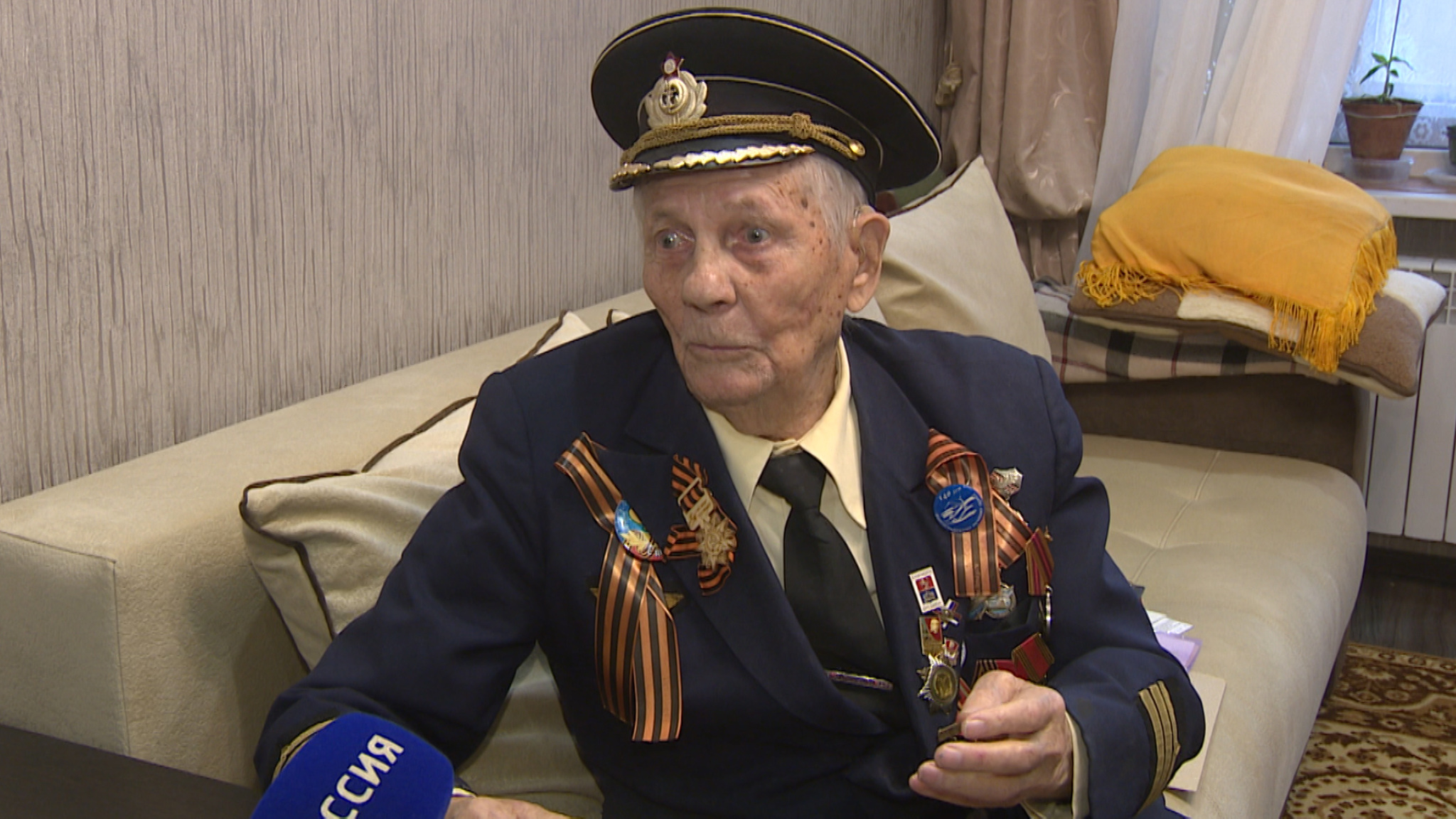 "Четырнадцатилетний капитан судна": воспоминания героя о Сталинграде