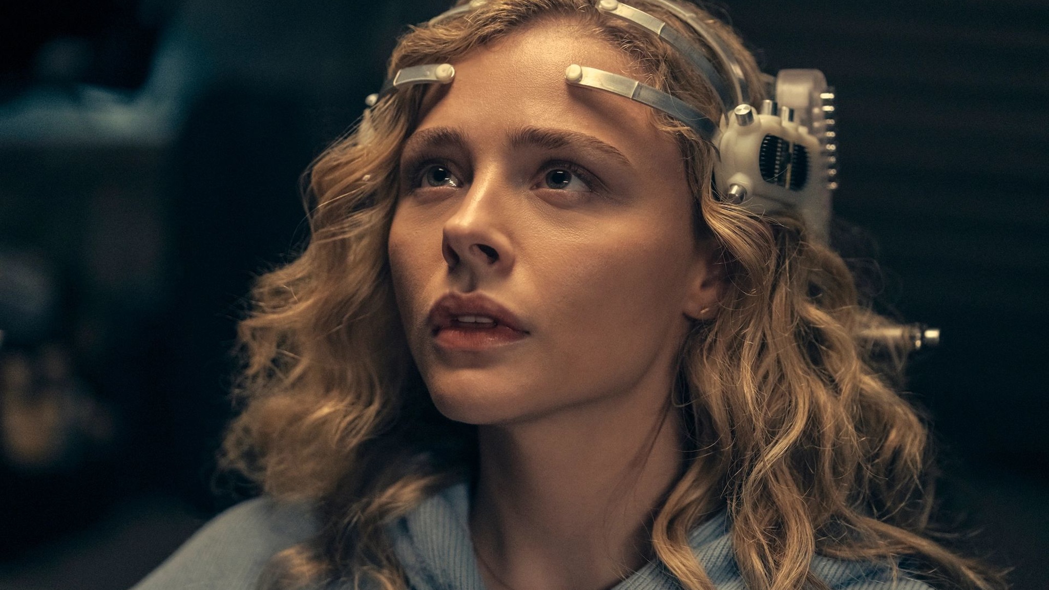 Антиутопия "Периферийные устройства" стала главным сериалом недели