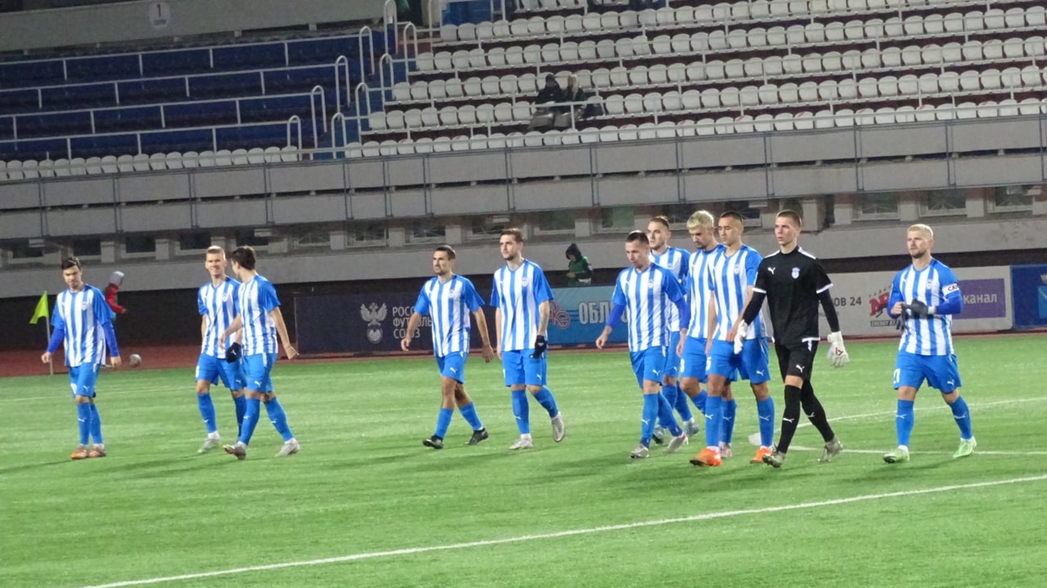 "Сокол" одержал две победы в домашнем и выездном матчах