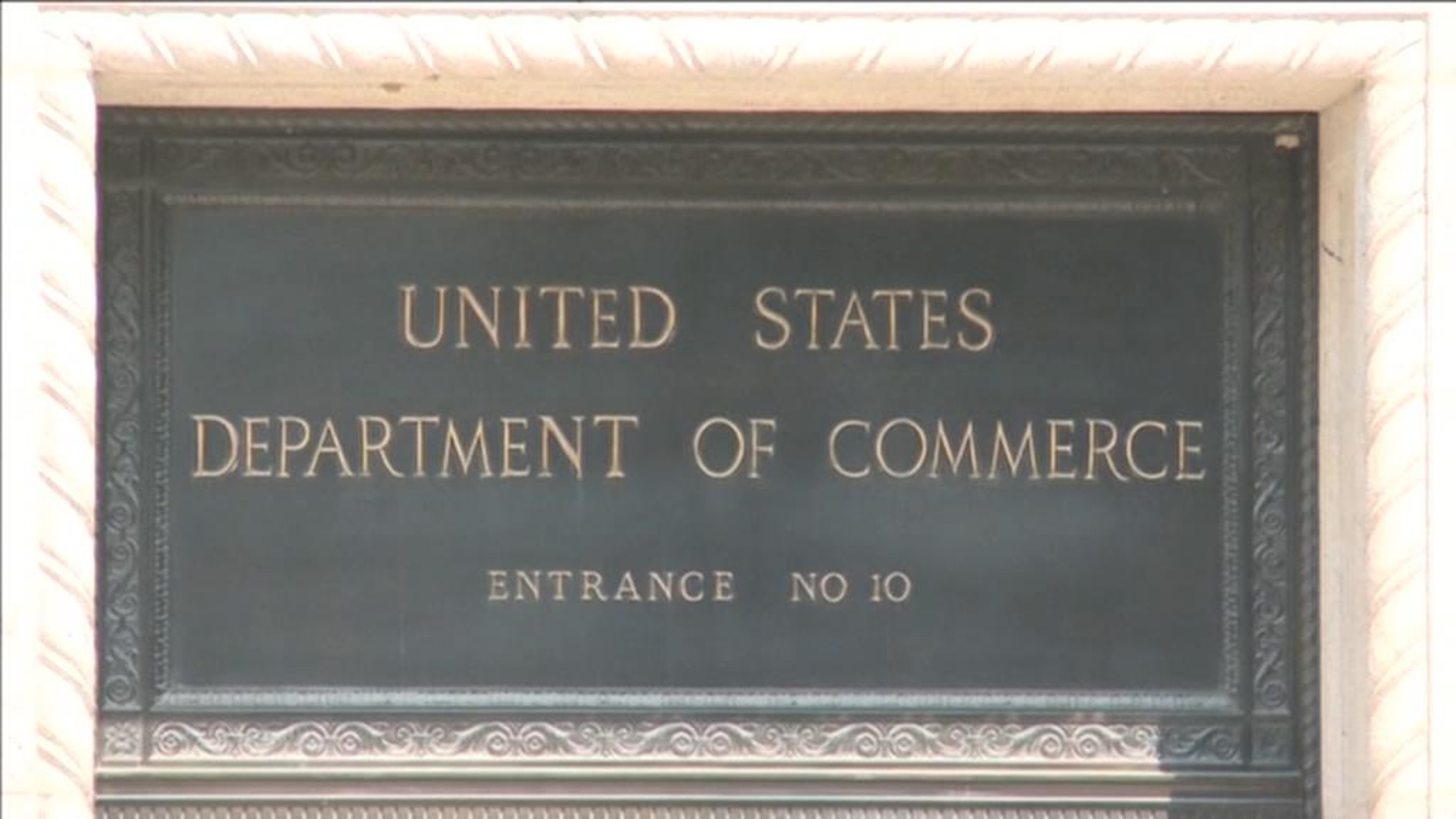 Заявление США о нерыночной экономике России противоречит логике, сообщил Антонов