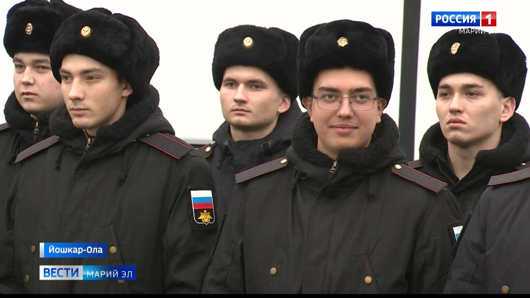 Первая партия новобранцев осеннего призыва отправилась на службу из Йошкар-Олы