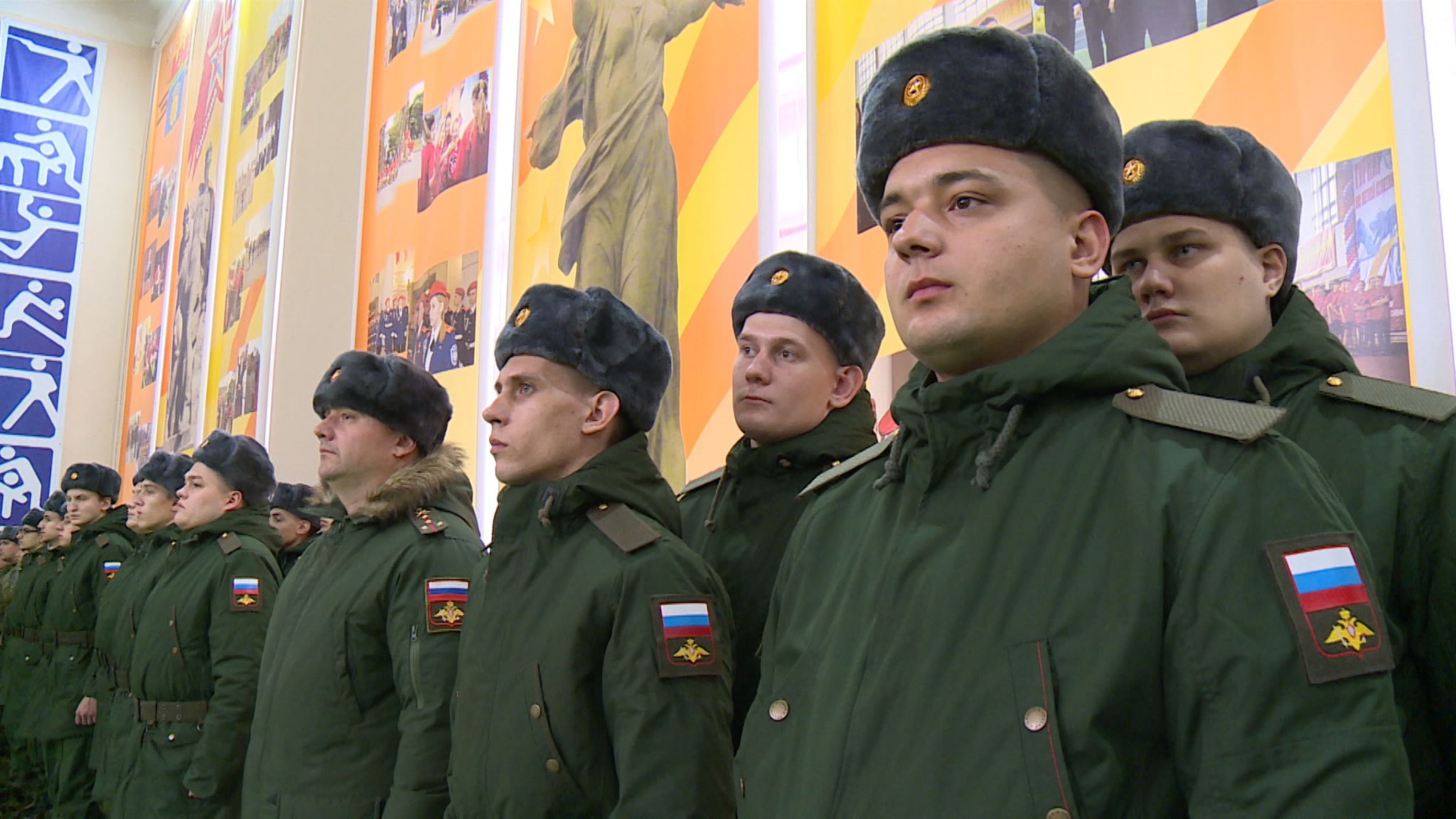 Около 2000 новобранцев из Волгоградской области отправятся на службу в осенний призыв