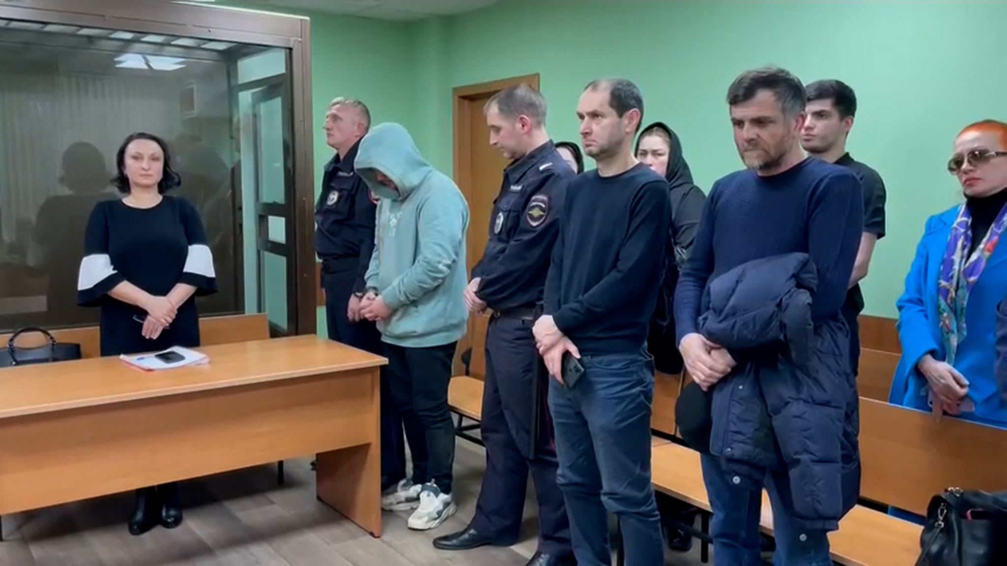 В СИЗО отправлены мужчины, давшие школьнику смертельную дозу наркотика