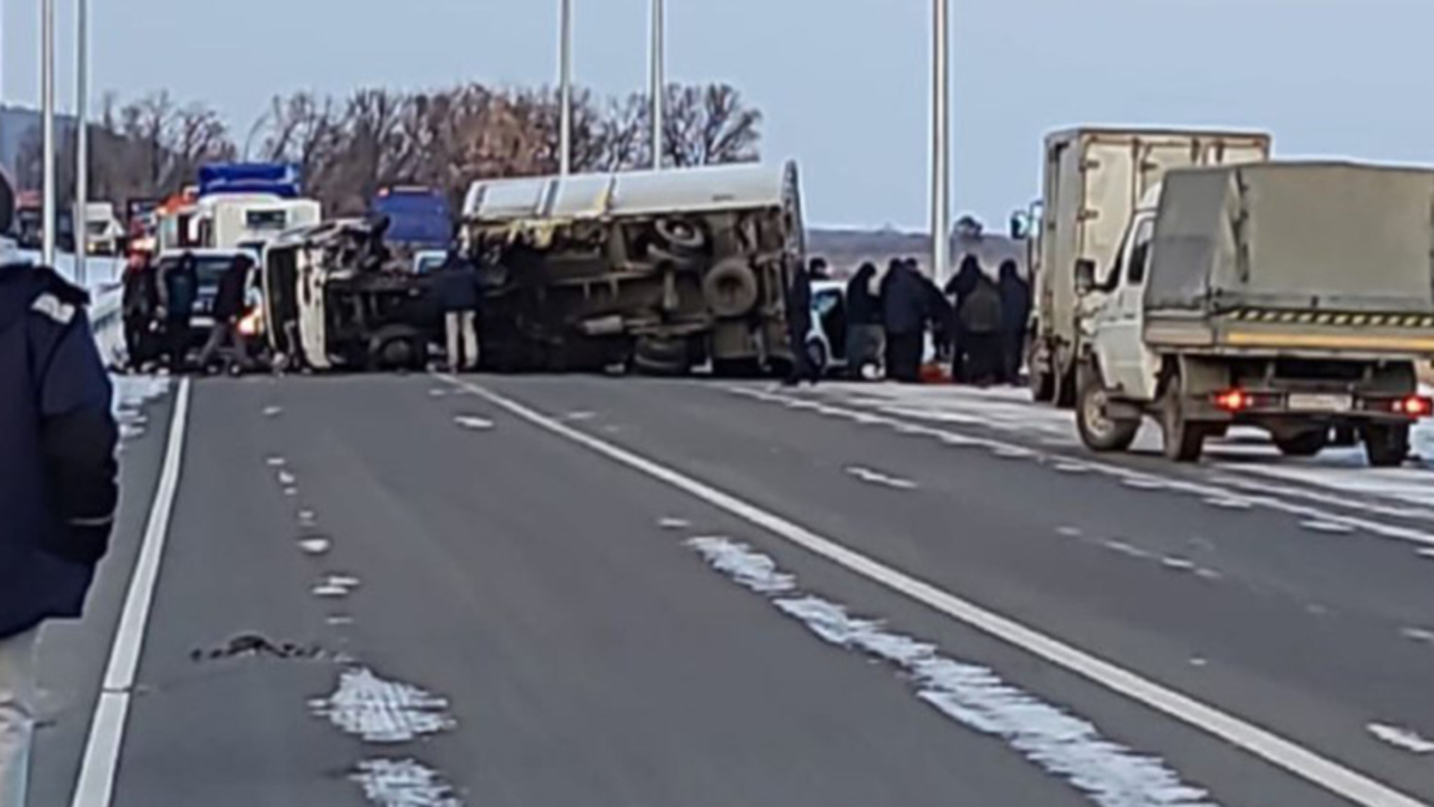 Один погибший, среди пострадавших — ребенок: жесткое ДТП на трассе в Приамурье