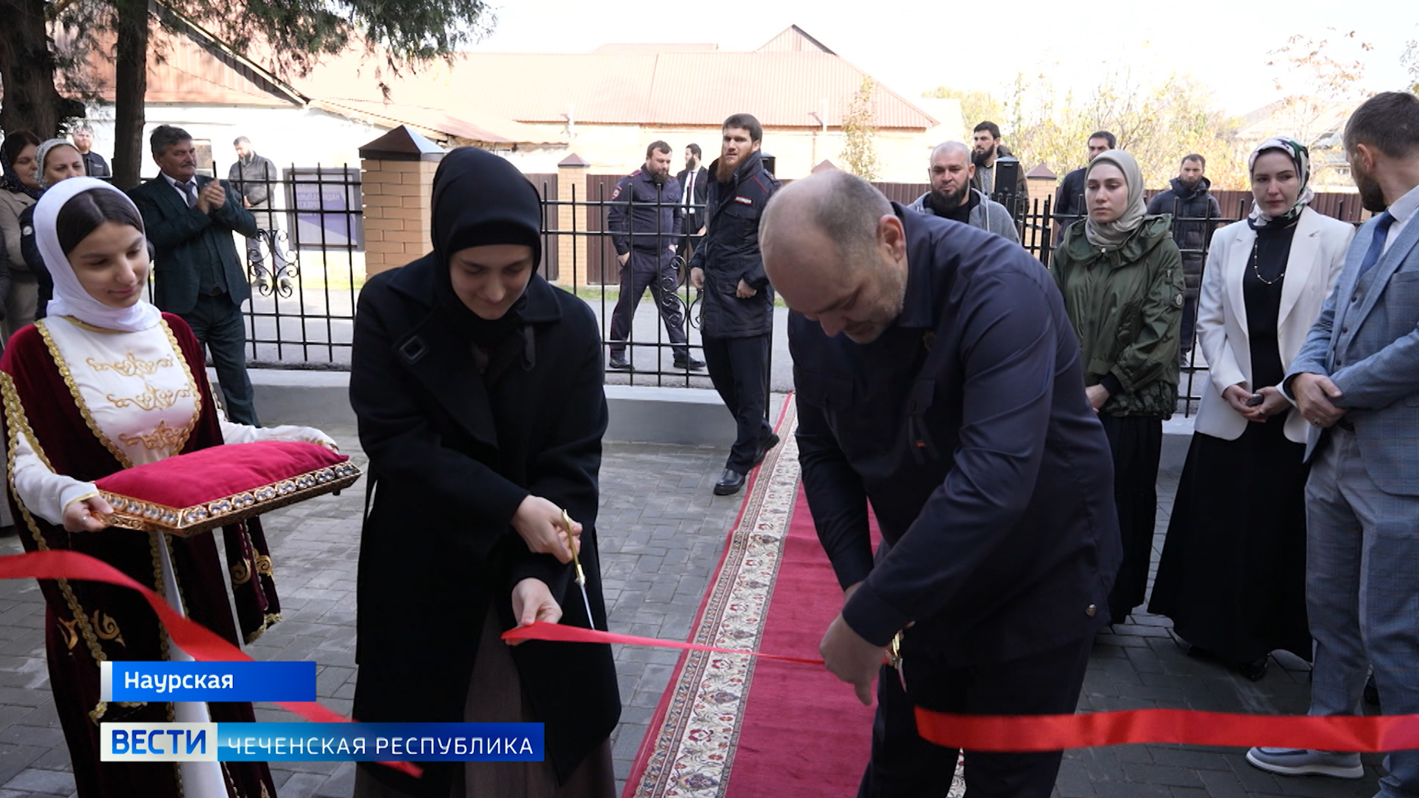 Детскую школу искусств открыли после капитального ремонта в чеченской станице Наурская