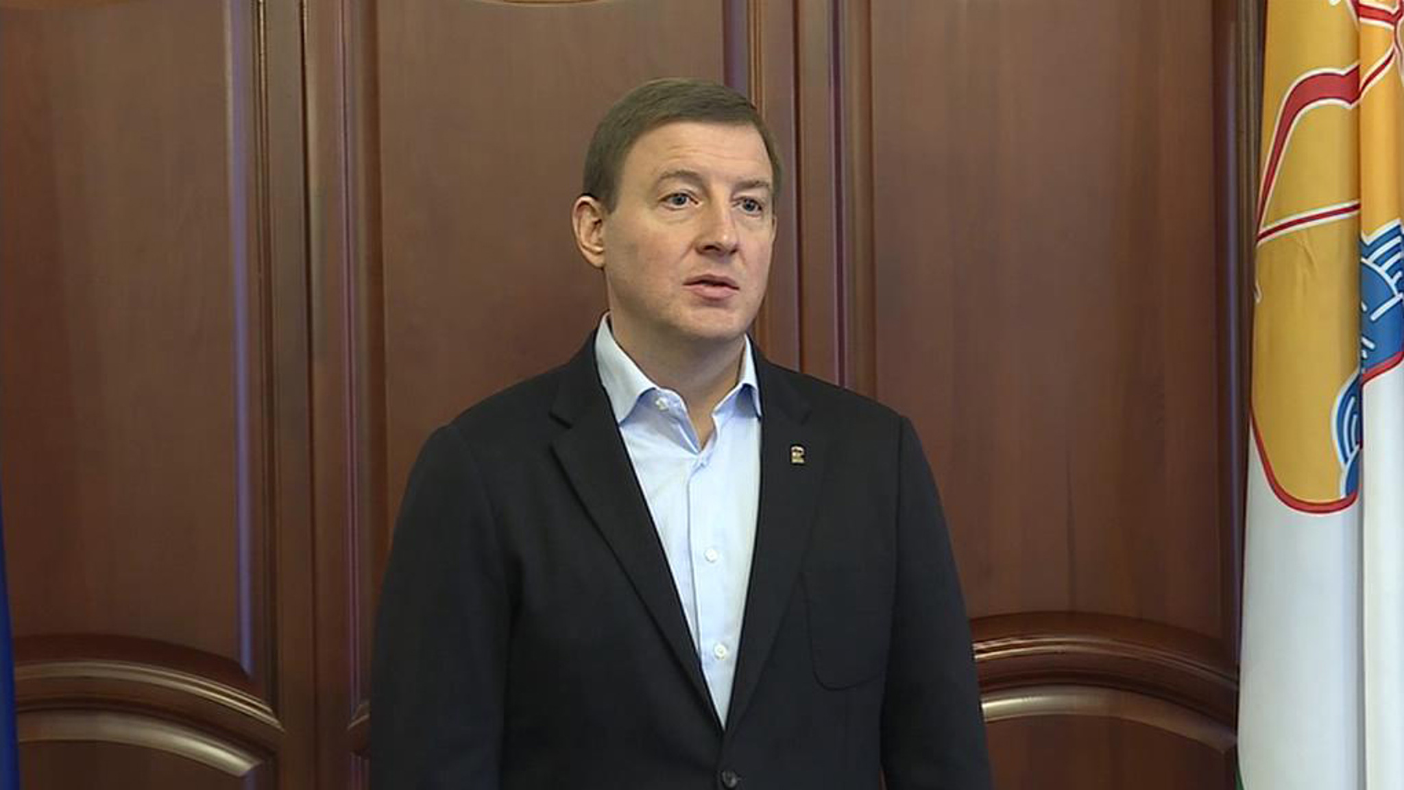 Кировским школьникам вручили медали за спасение девочек