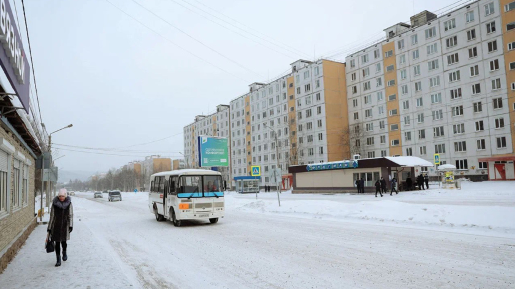 Губернатор предложил выяснить, почему недобросовестных подрядчиков допустили к ремонту Красной Пресни в Тынде