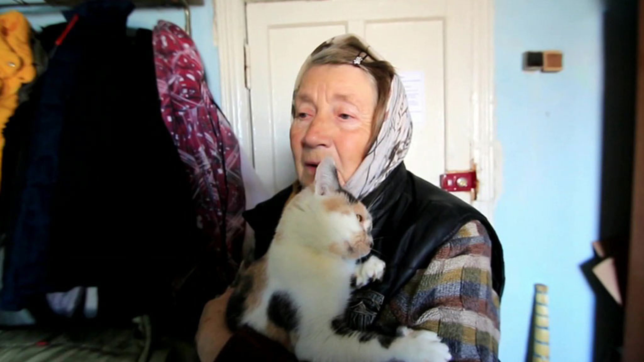 Ситуация в разрушенных городах Донбасса
