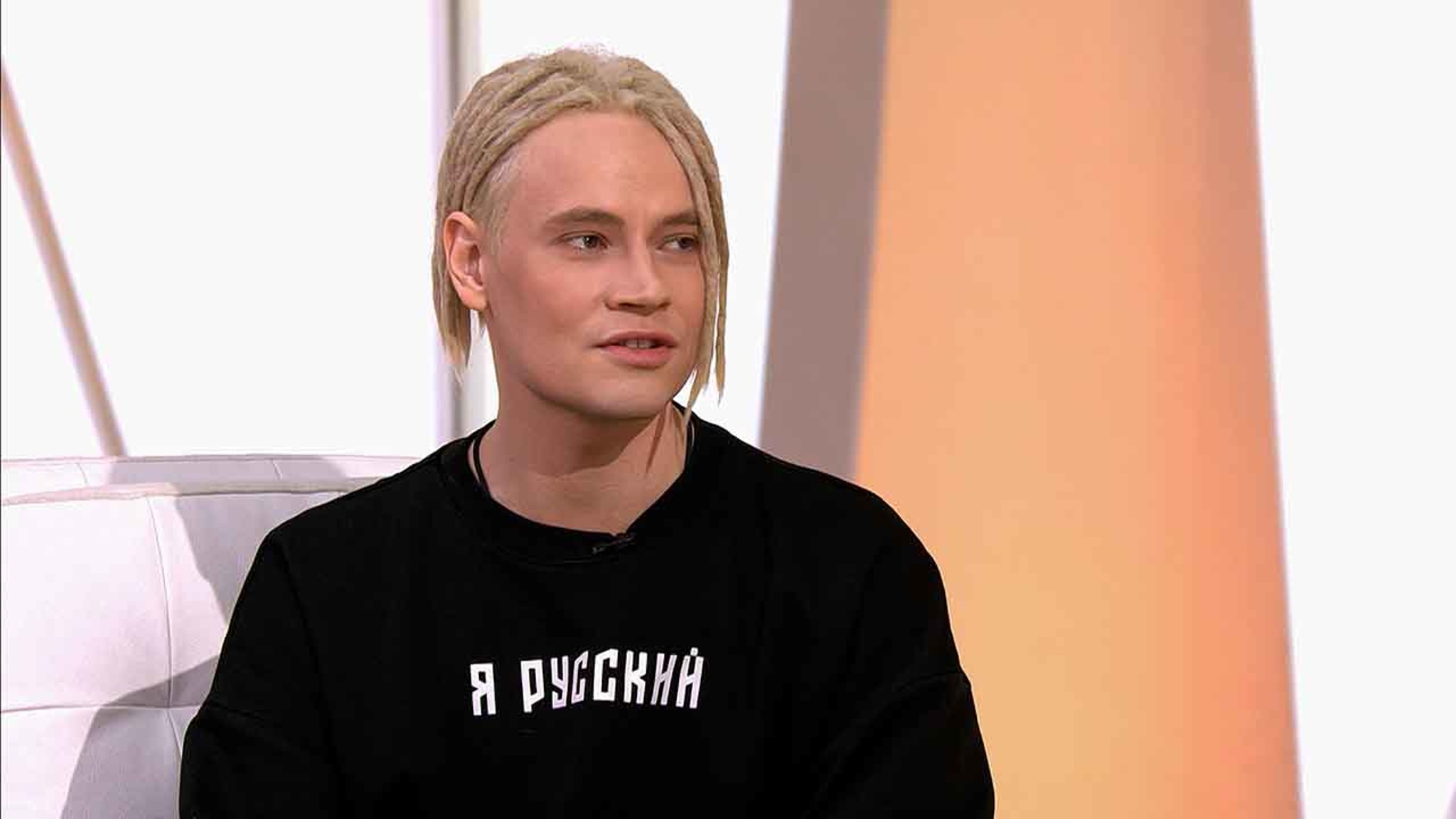 SHAMAN пригласил на свой концерт раненого мальчика Федора из Брянска