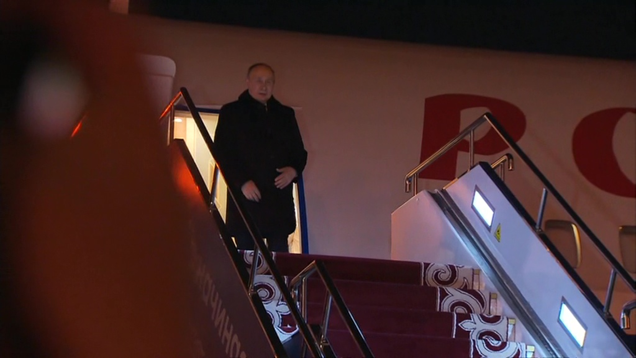 Путин в Бишкеке примет участие в заседании ВЕЭС