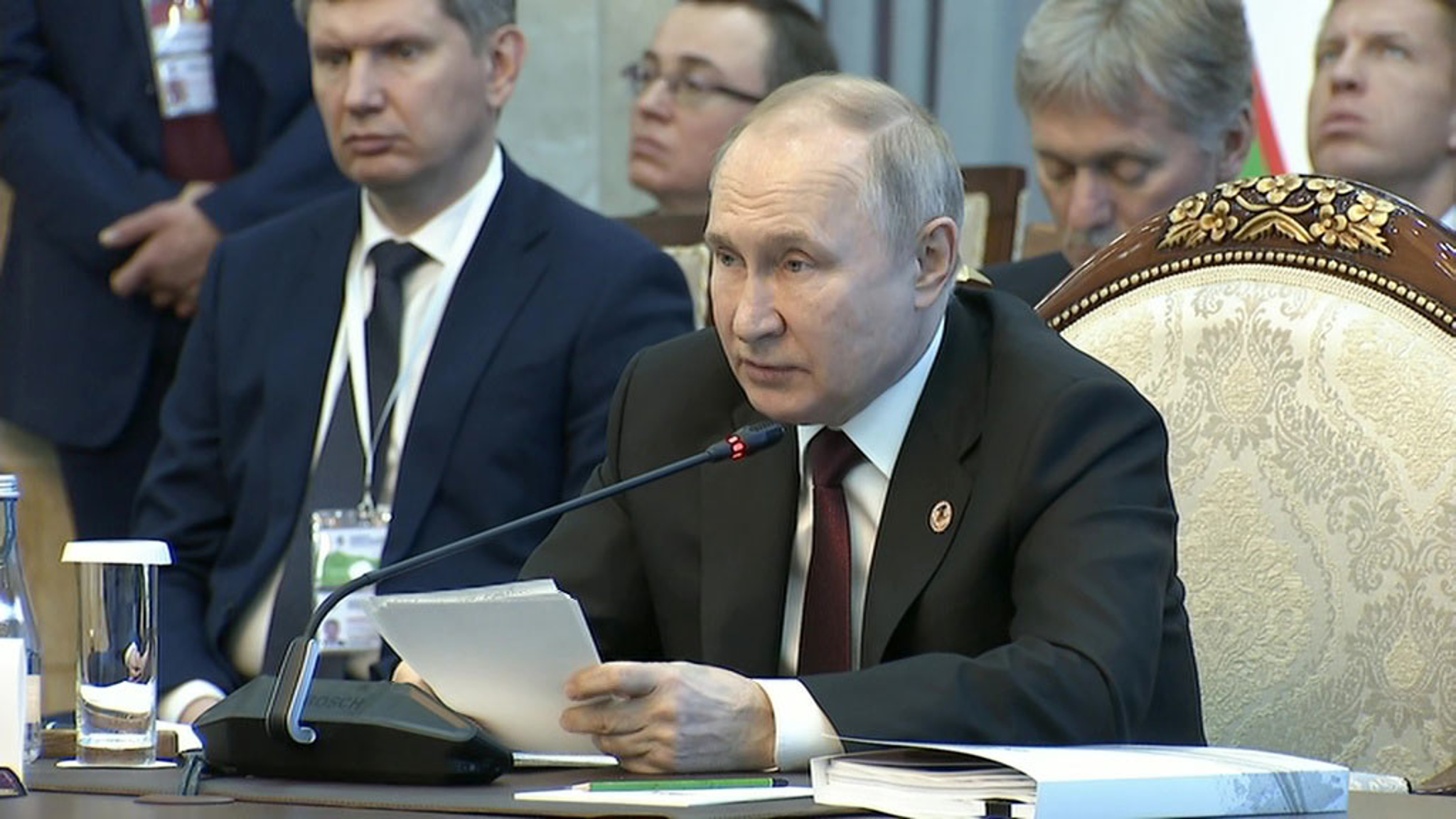 Инфляция в РФ снижается, этот тренд очевиден, заявил Путин