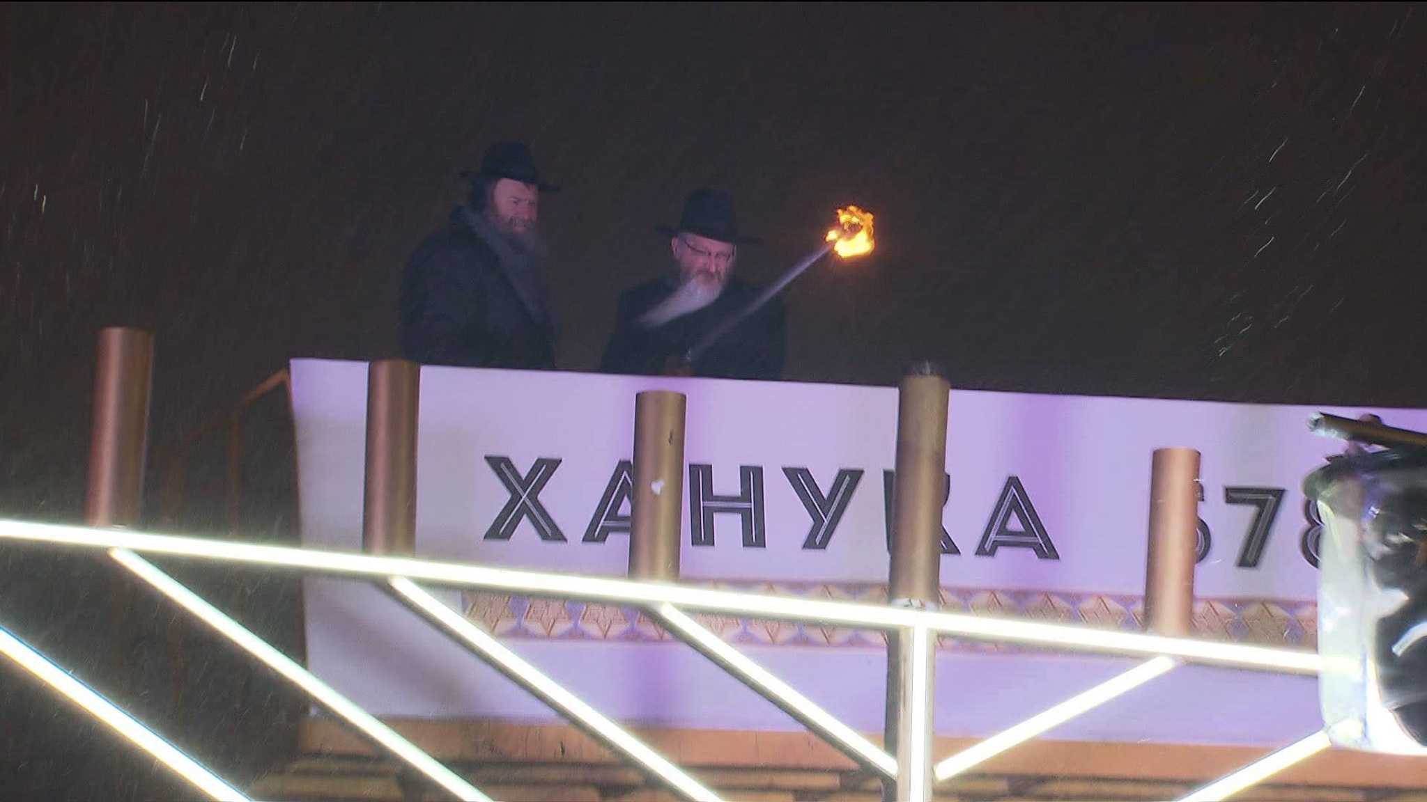 Начался иудейский праздник свечей и света Ханука
