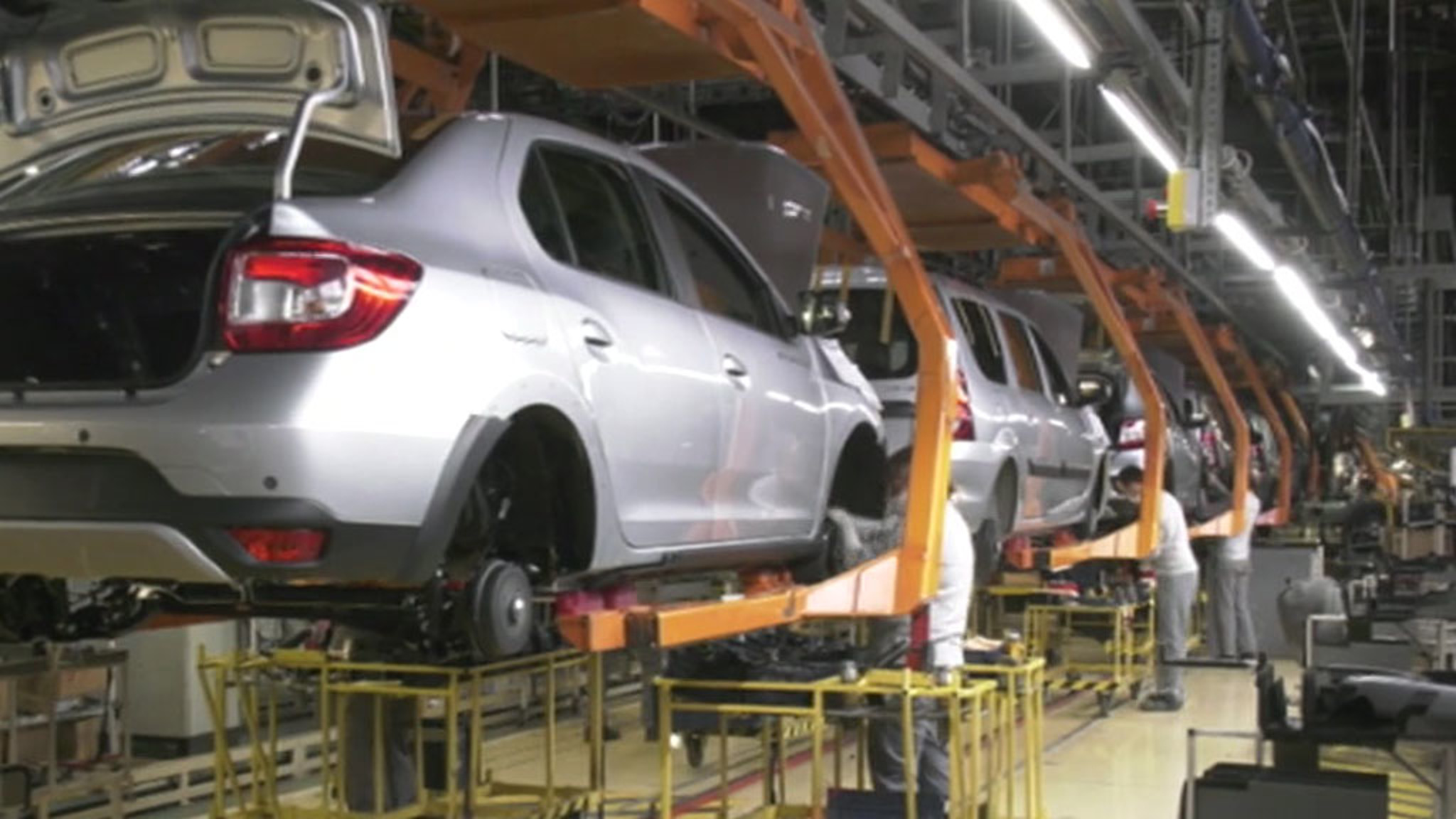 "АвтоВАЗ" будет выпускать на бывшем заводе Nissan машины бренда Lada